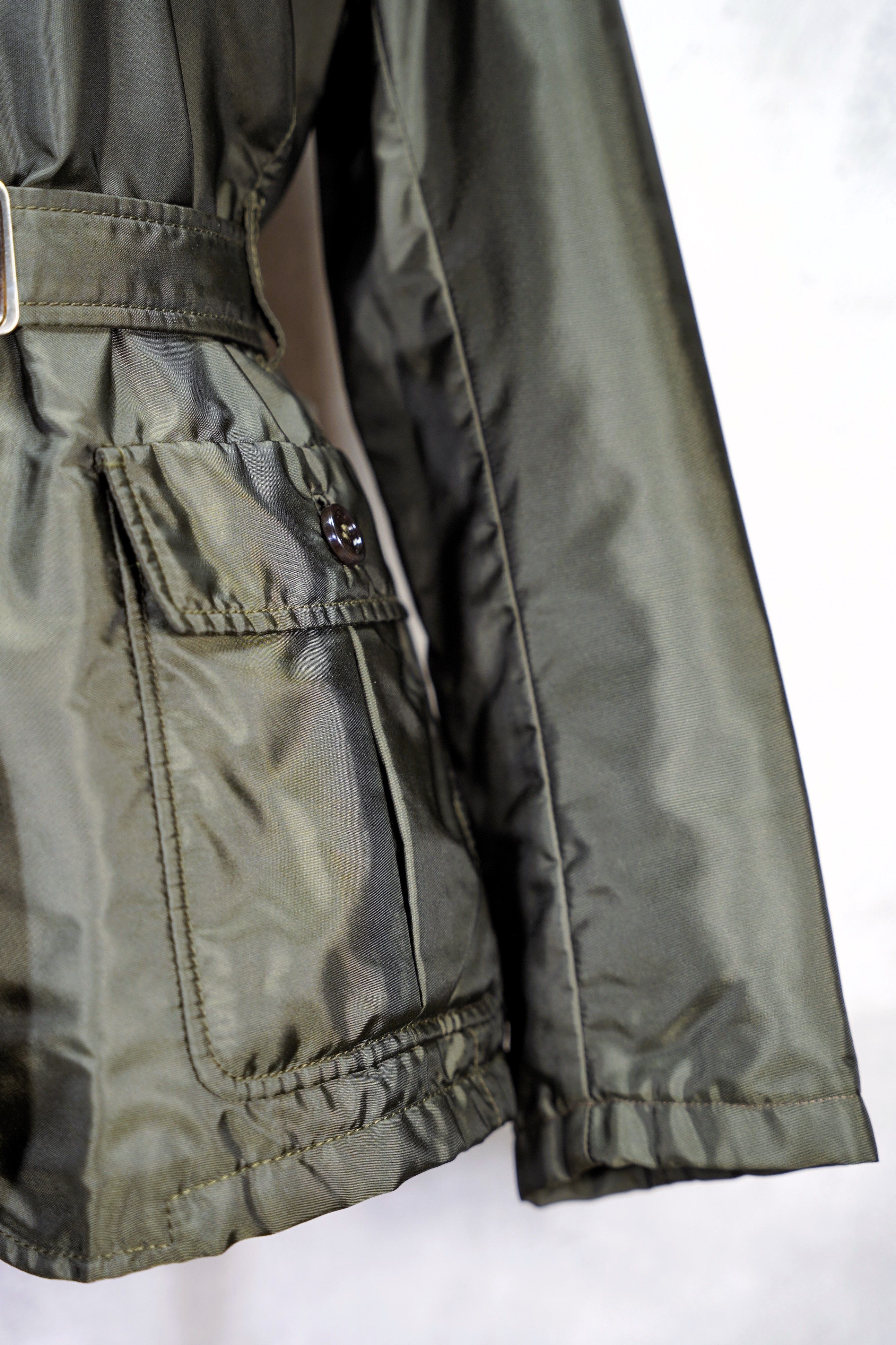 Prada Prada Milano Nylon Vintage 80's Jacket x Luxury Size M / US 6-8 / IT 42-44 - 8 Thumbnail