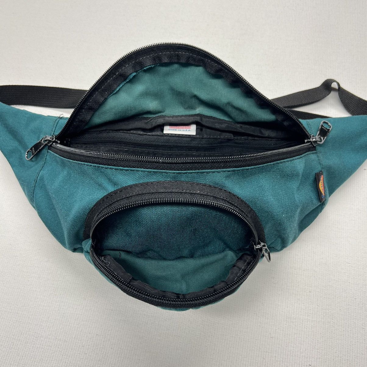 Vintage Sun Dog Fanny Pack Bag Green Belt Waist Adjustable Zip Size ONE SIZE - 11 Thumbnail