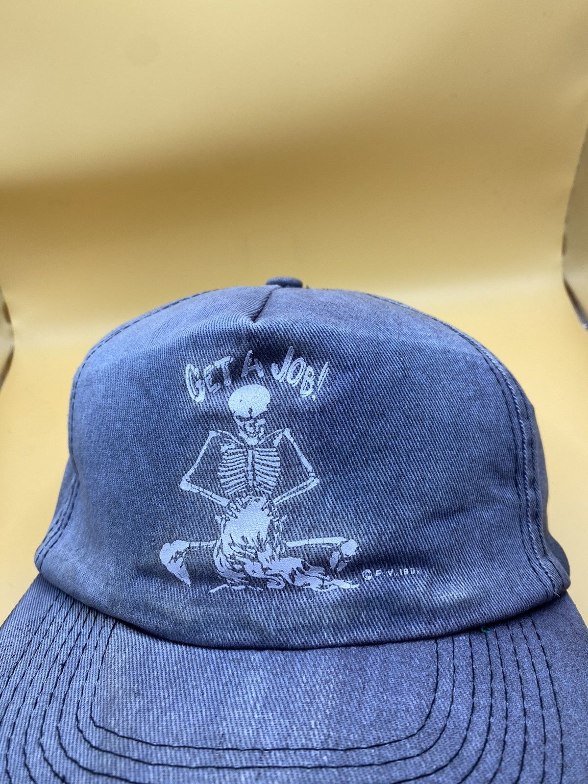 Fashion Victim 1990s FASHION VICTIM “GET A JOB” SKULL DISTRESSED FADED CAP Size ONE SIZE - 4 Thumbnail