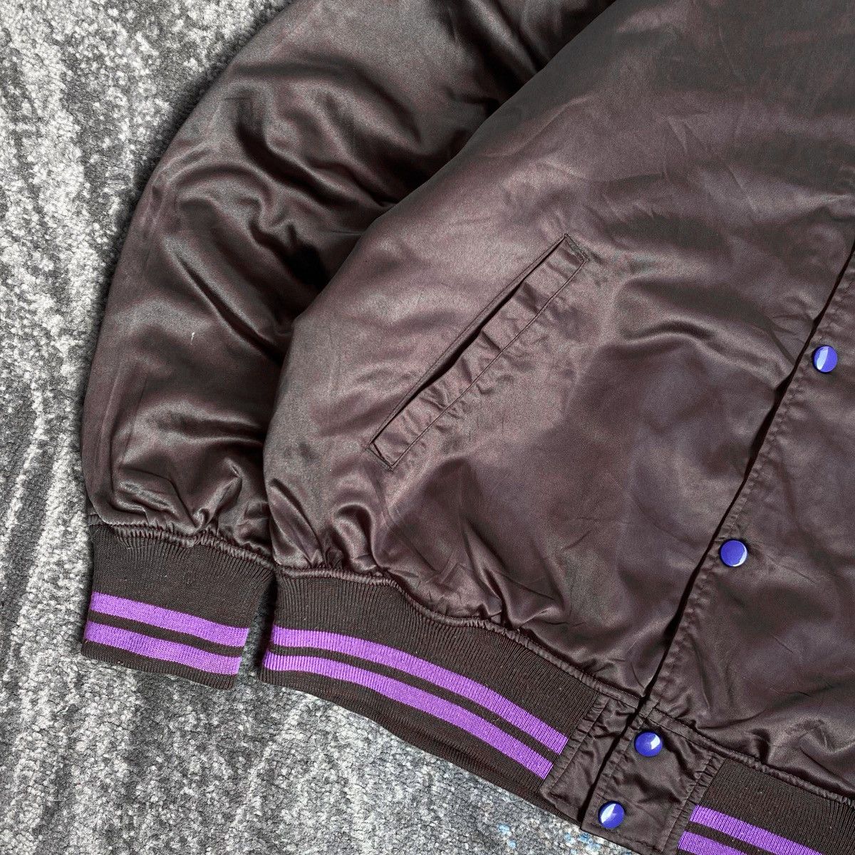 Nike Vintage 90’s Nike Small Swoosh Satin Varsity Jacket Size US L / EU 52-54 / 3 - 3 Thumbnail