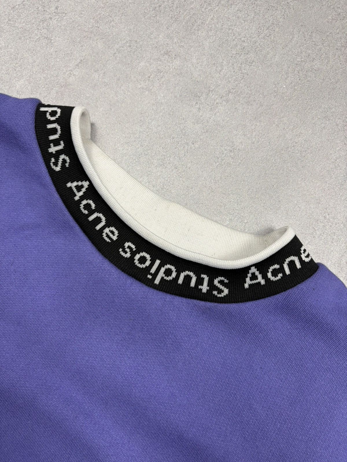 Acne Studios Acne Studios Logo Collar Sweatshirt Purple Rare Size US L / EU 52-54 / 3 - 7 Thumbnail