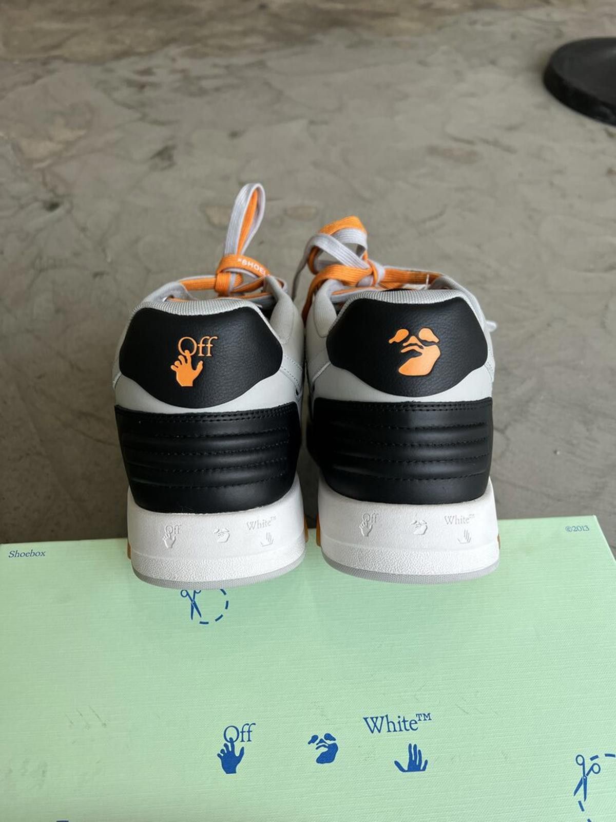 Off-White Off-White Out-Of-Office Sneaker Grey/Black Sz. 47 Size US 14 / EU 47 - 4 Thumbnail