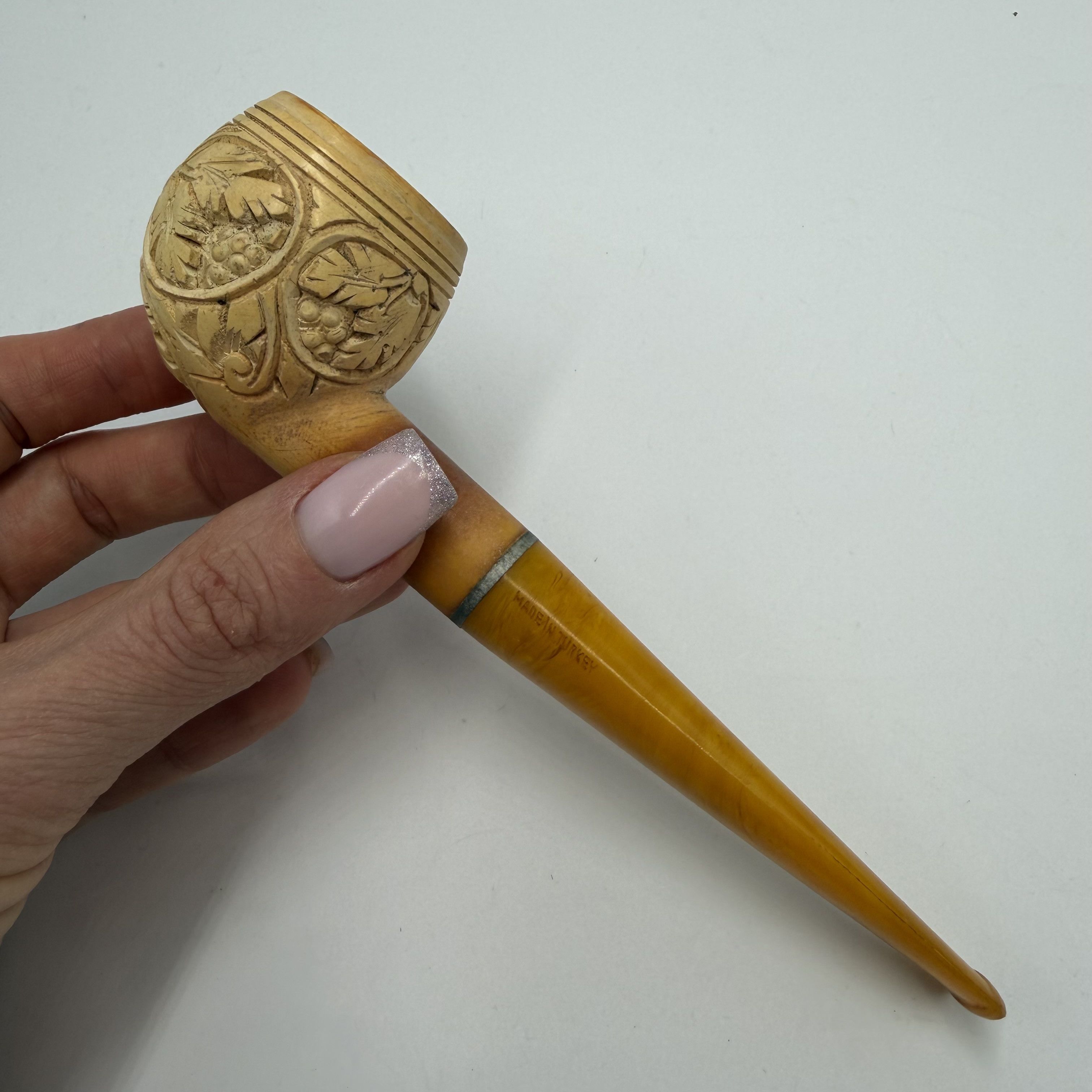 Vintage Vintage Turkish Meerschaum Pipe Grape Motif Amber Stem Size ONE SIZE - 3 Thumbnail