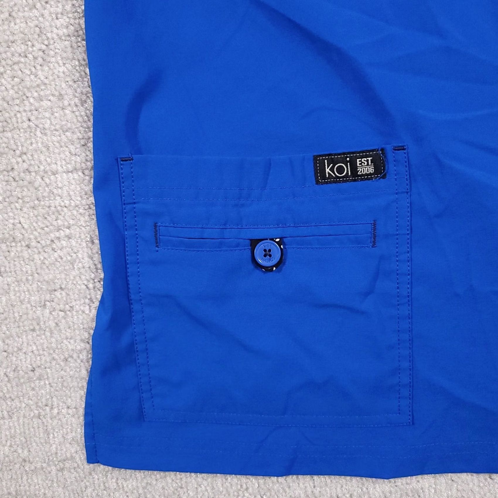 Koio Koi Shirt S Blue Scrub Solid Neck Short Sleeve Medical Pullover Womens Size S / US 4 / IT 40 - 5 Thumbnail
