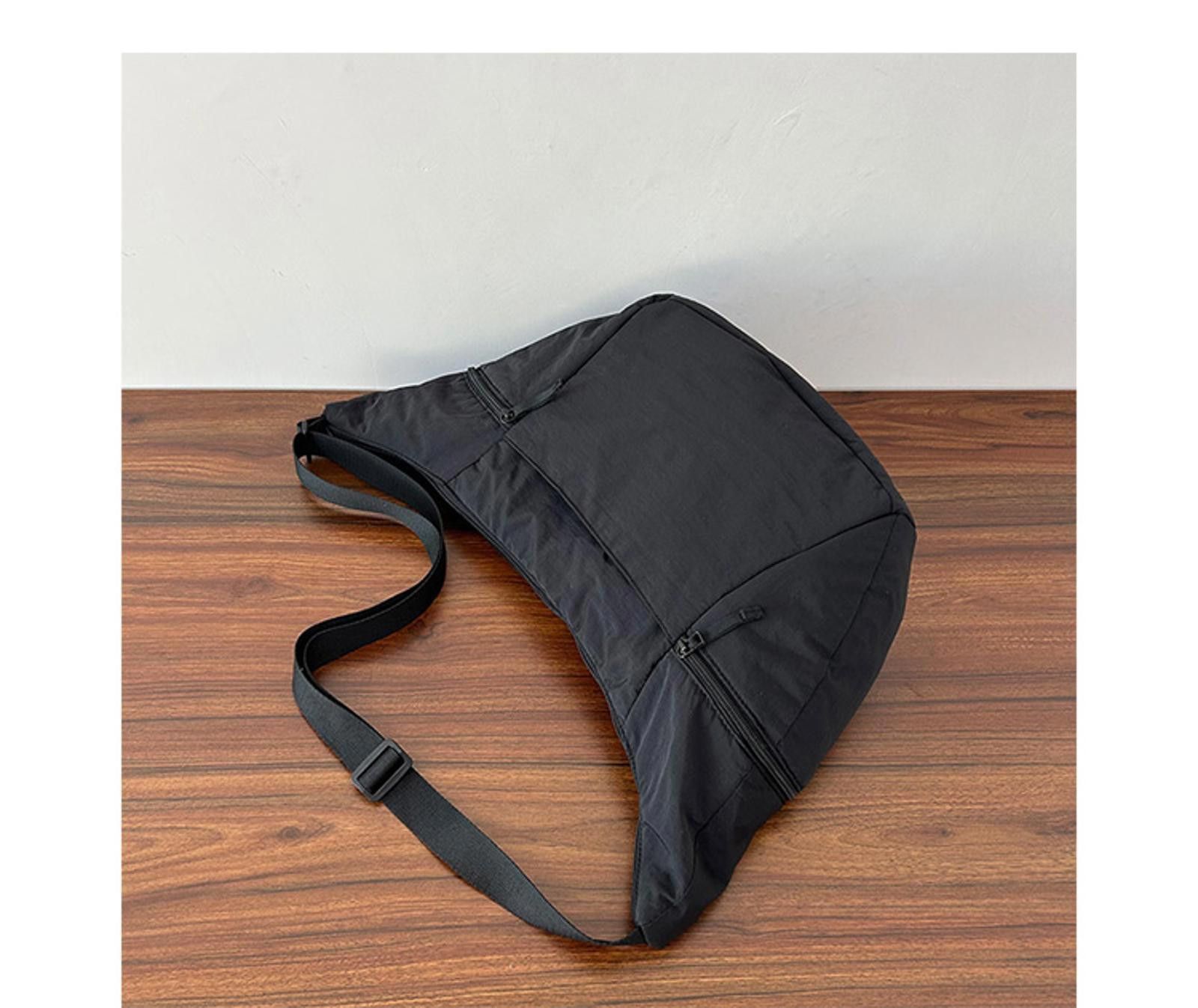 Other Stylish Black Messenger Bag Size ONE SIZE - 7 Thumbnail