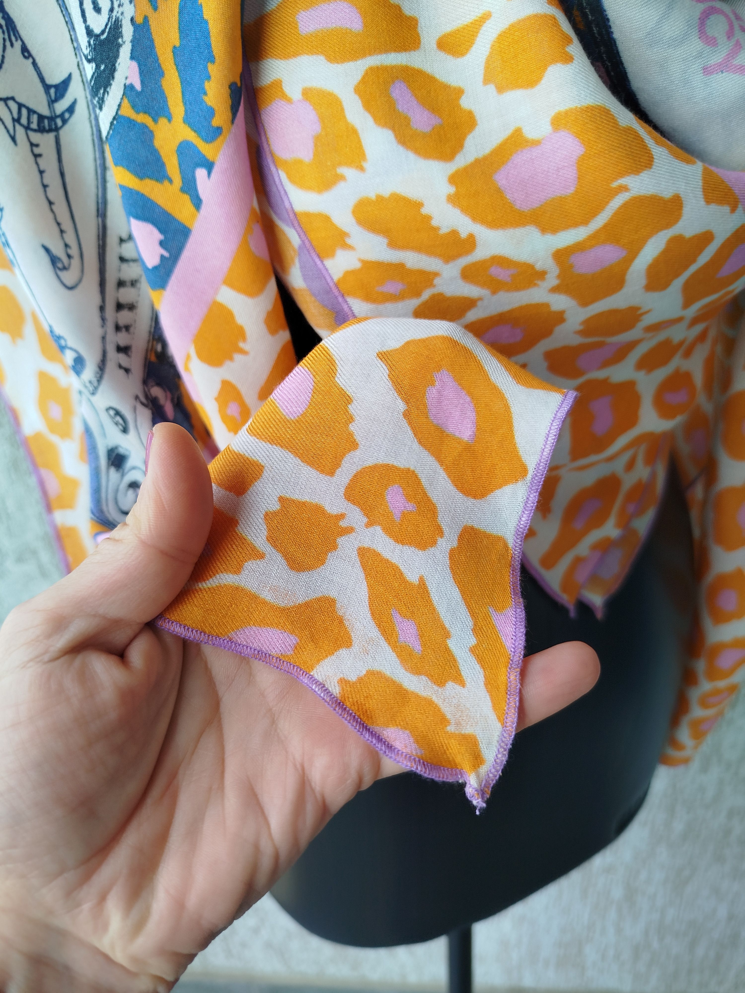 George Gina & Lucy Scarf Pareo Square Extra Large Animal Print Viscose Size ONE SIZE - 5 Thumbnail