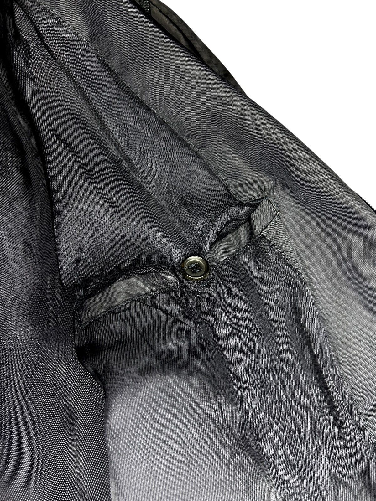 Prada 90s Raglan Nylon Jacket Size US M / EU 48-50 / 2 - 7 Thumbnail