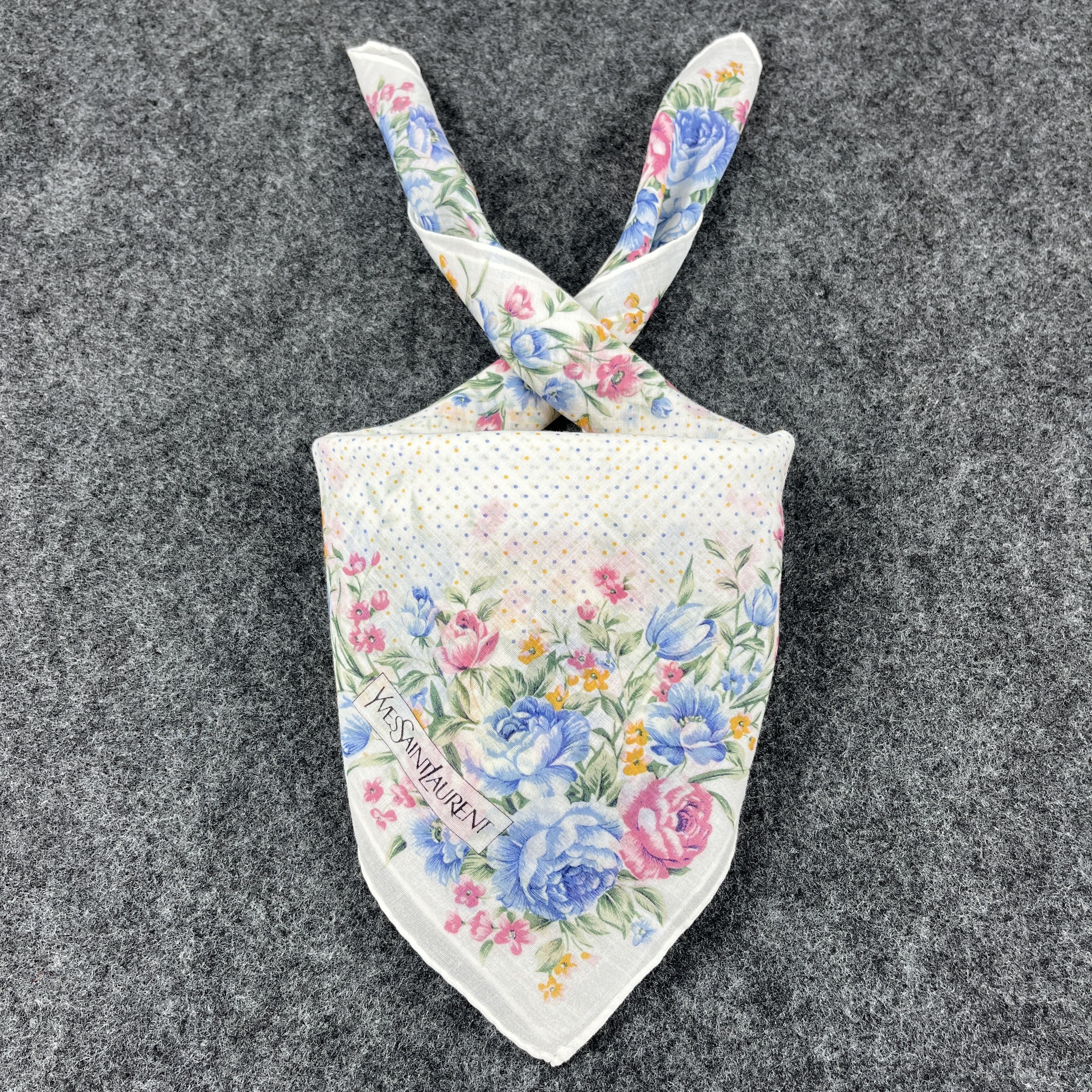 Vintage Yves Saint Laurent Handkerchief / Bandana B169 Size ONE SIZE - 1 Thumbnail