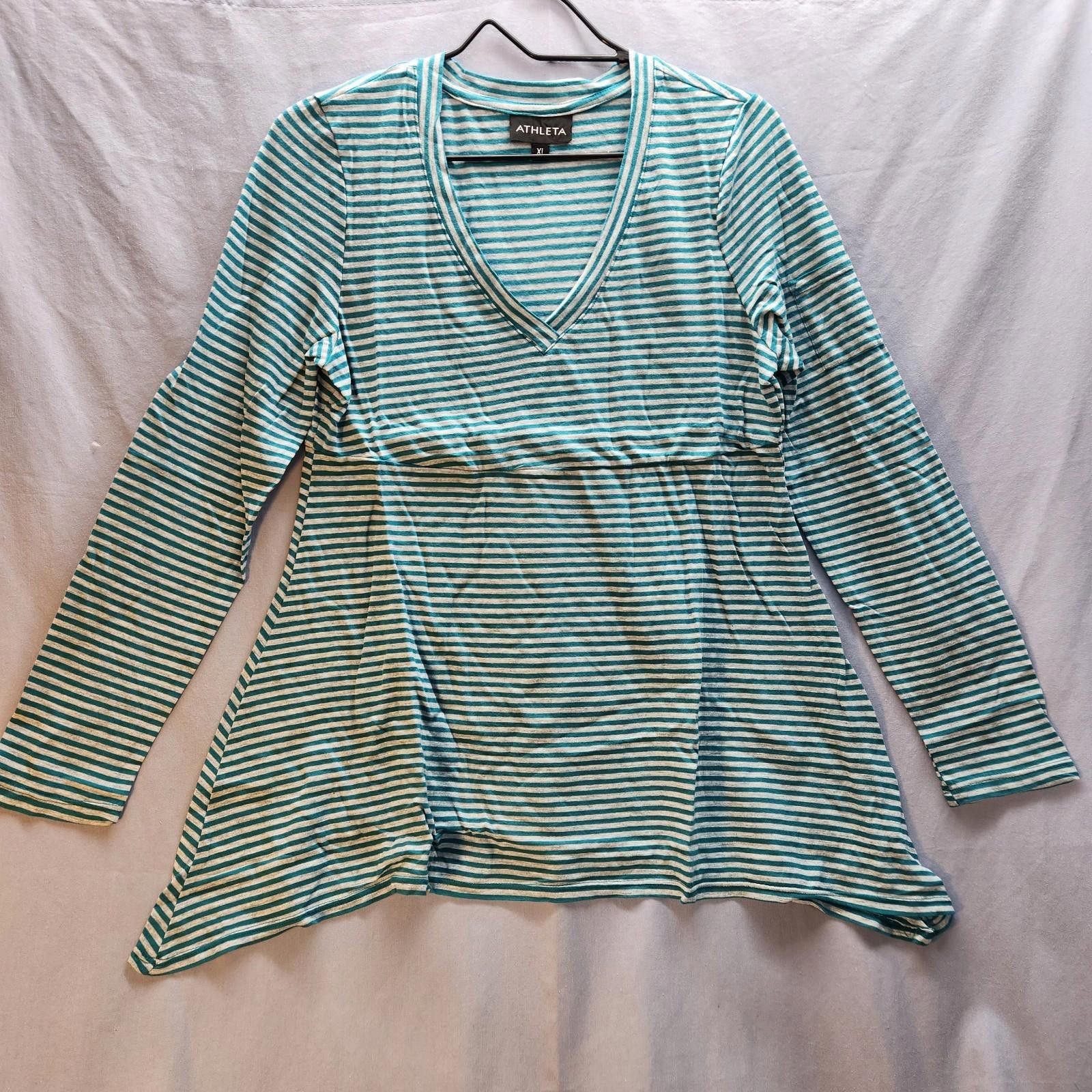 Designer Athleta Striped V Neck Top Size XL Size XL / US 12-14 / IT 48-50 - 1 Thumbnail