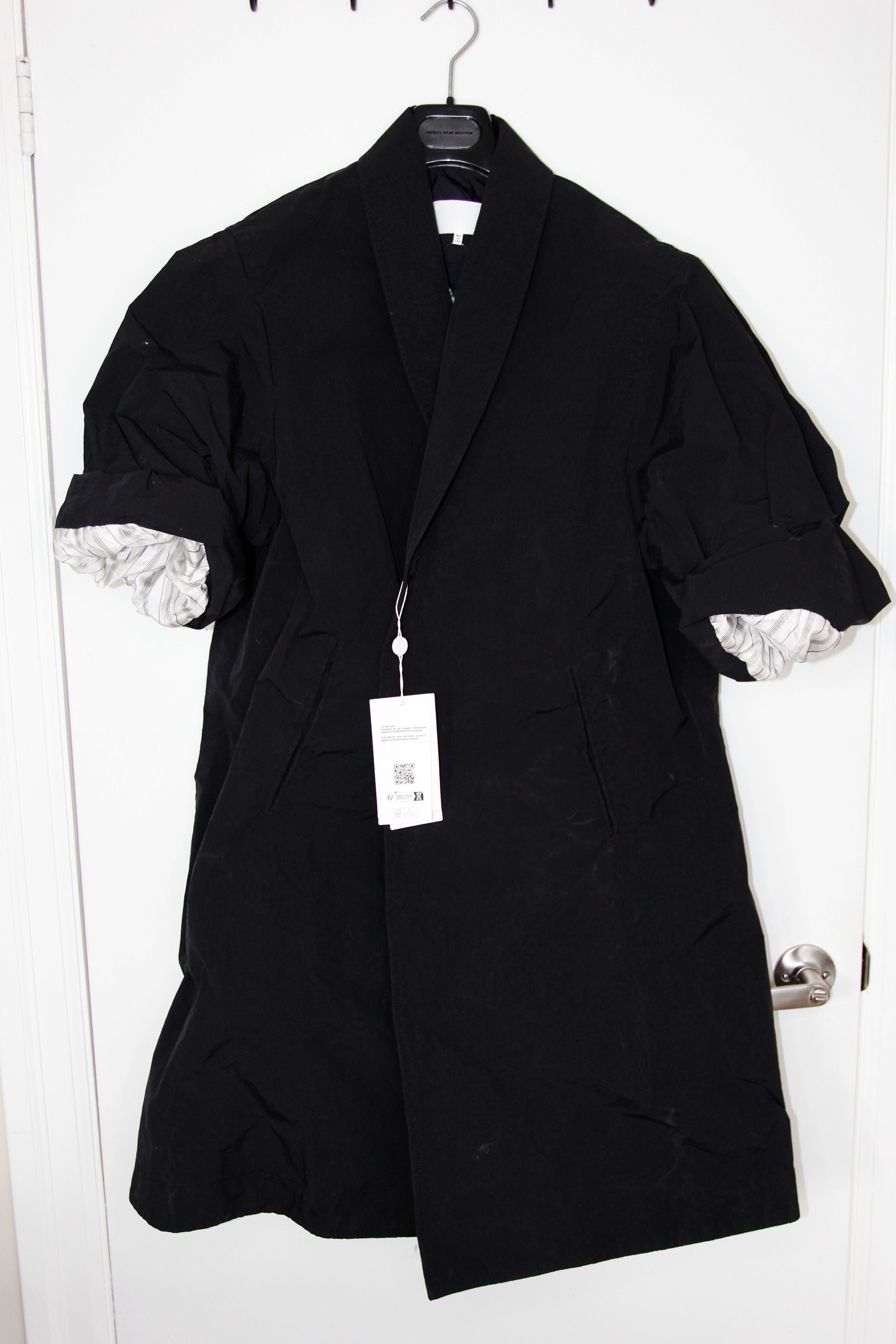 Maison Margiela BNWT SS24 MAISON MARGIELA HARD NYLON TRENCH COAT 40 Size S / US 4 / IT 40 - 2 Thumbnail