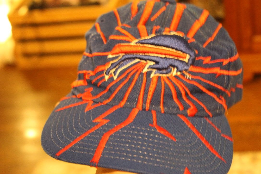 Starter Buffalo Bills Starter NFL ProLine Hat SHOCKWAVE VTG 90s Size ONE SIZE - 3 Thumbnail