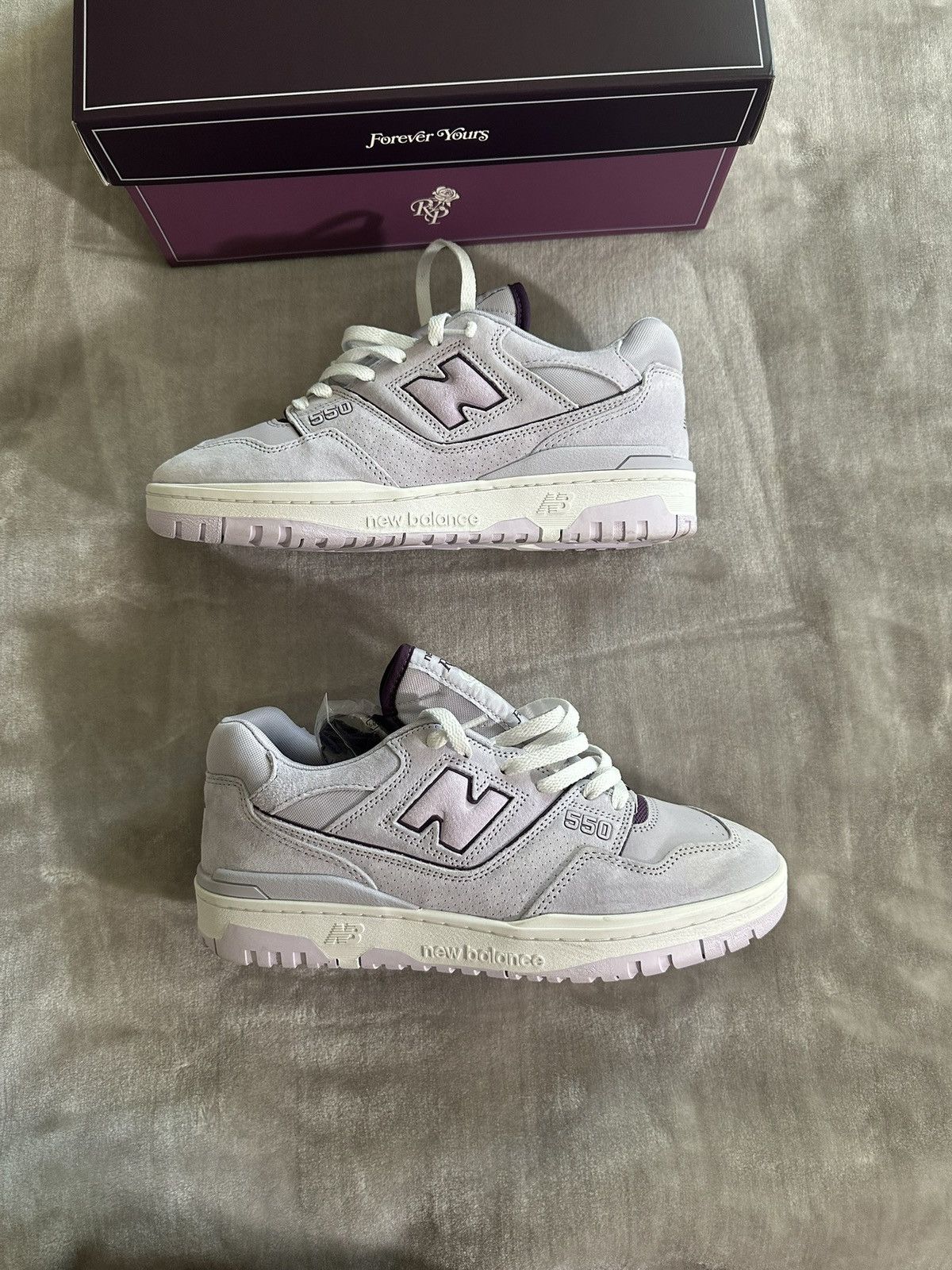 New Balance New Balance x Rich Paul “Forever Yours” Size US 11 / EU 44 - 2 Thumbnail