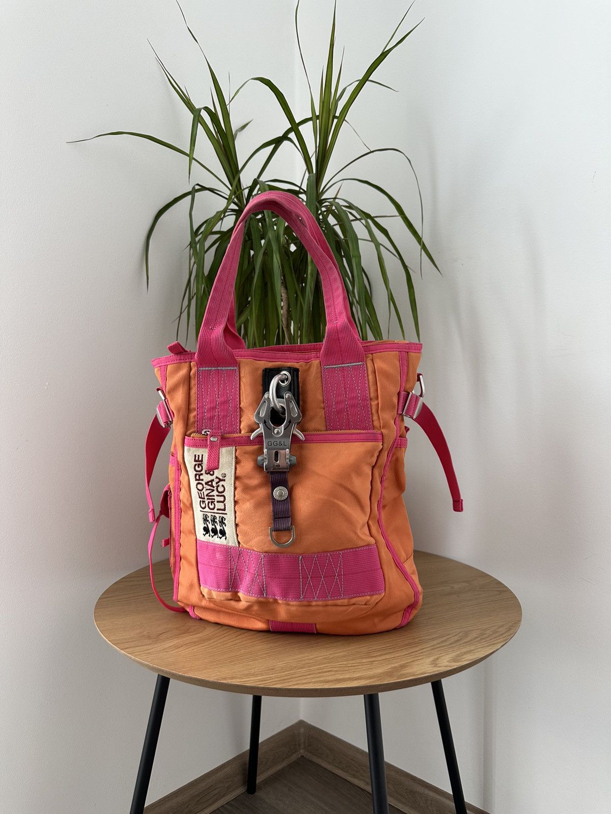 Diesel Vintage George Gina Lucy Orang Shoulders Bag Size ONE SIZE - 2 Thumbnail