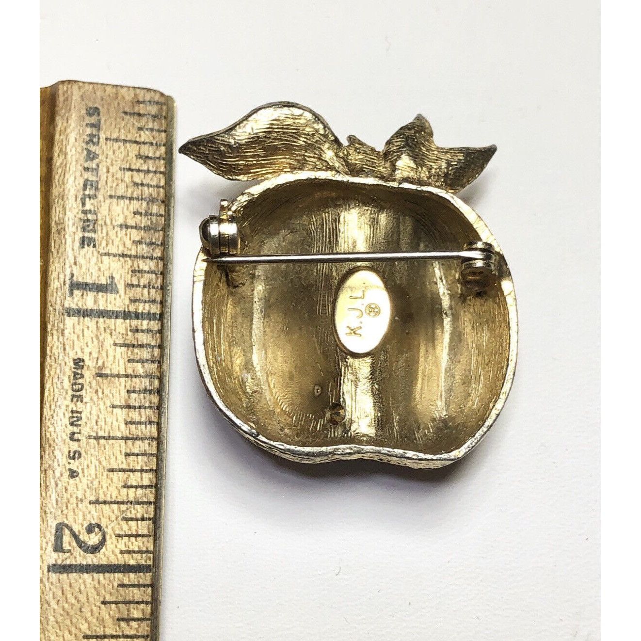 Kenneth Jay Lane Vintage KJL Kenneth Jay Lane Rhinestone Pomegranate Apple Fr Size ONE SIZE - 6 Thumbnail