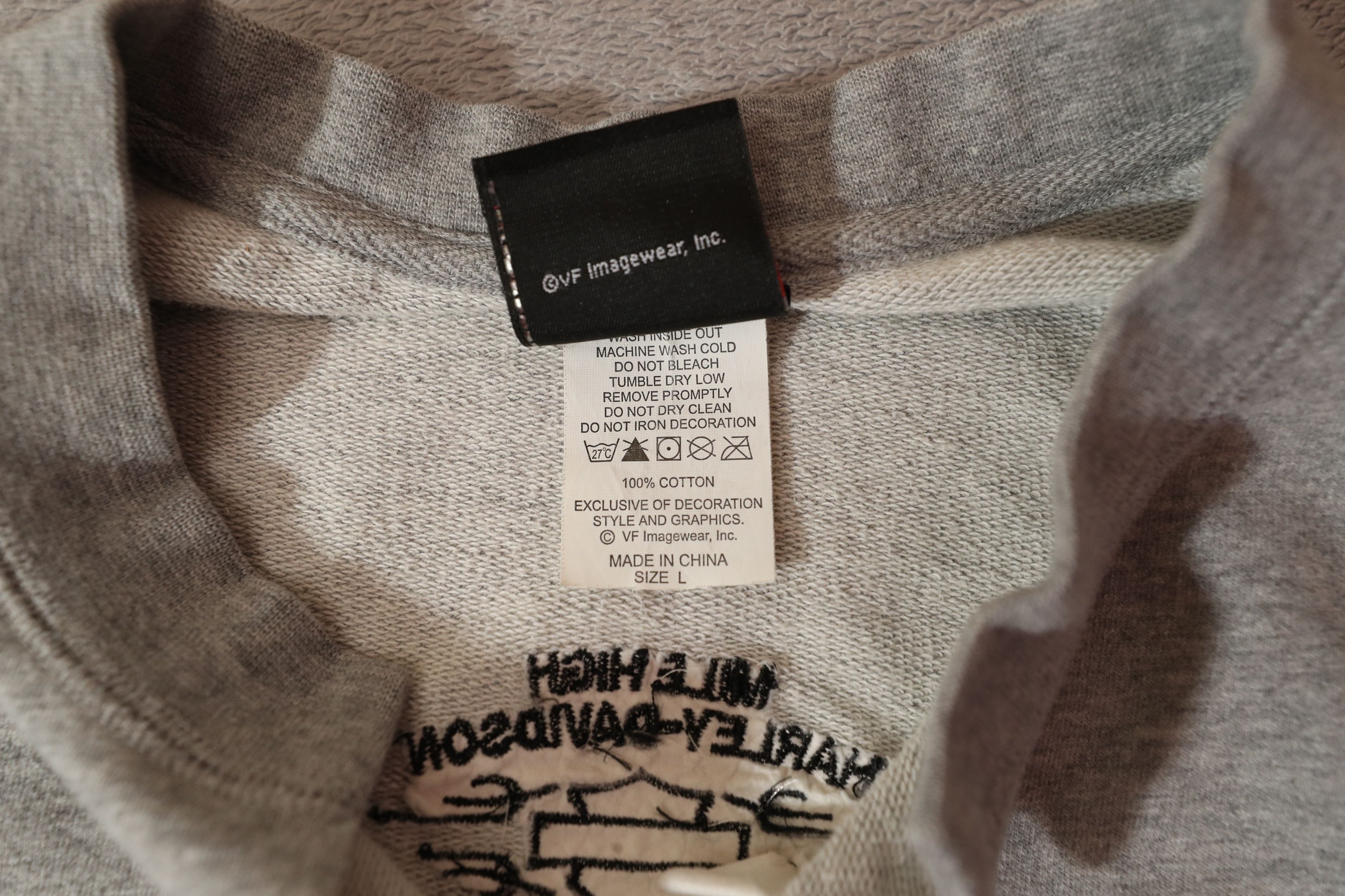 Harley Davidson Mile High Harley Davidson Aurora CO Cut Off Tee (L) Size US L / EU 52-54 / 3 - 9 Thumbnail