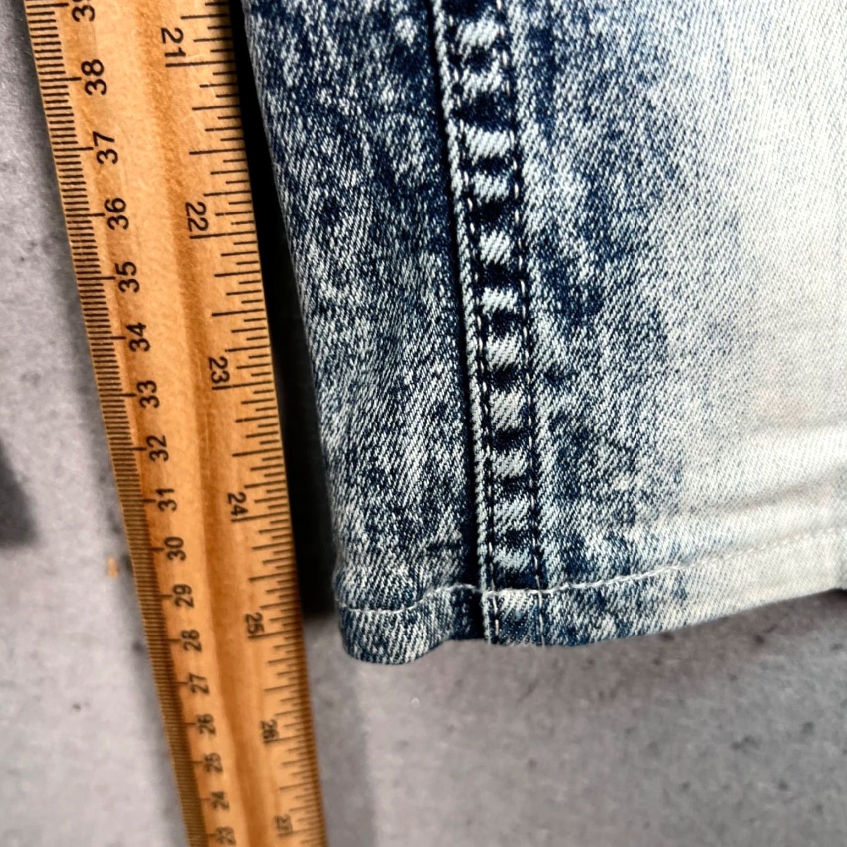 MOUSSY VINTAGE Moussy Womens Jeans 24 Distressed Skinny Blue Acid Wash Cotton Blend Denim 5-Pocket Design Low Rise Spring Fall Summer Winter Womens Jeans Size 42" / US 20 - 7 Thumbnail