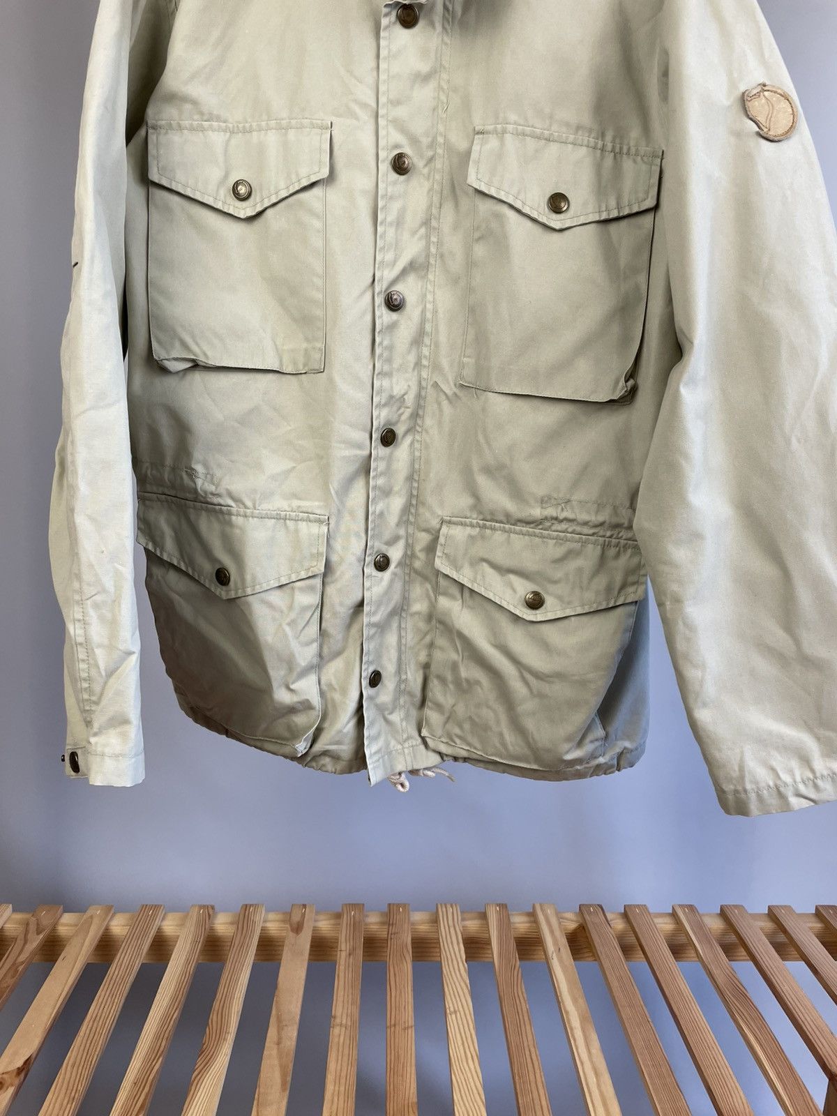 Fjallraven Crazy vintage fjallraven jacket size 48 Size US M / EU 48-50 / 2 - 2 Thumbnail