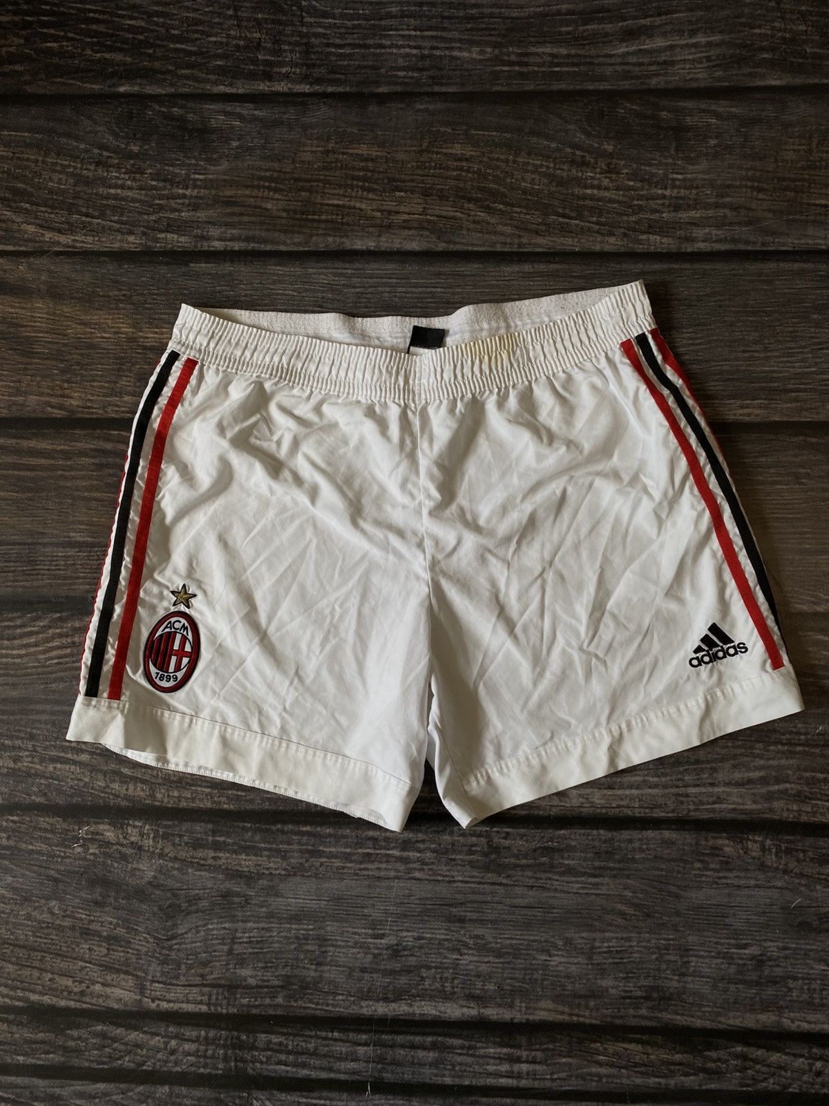 Adidas × Vintage Adidas vintage Milan FC Italy league soccer short Size US 34 / EU 50 - 1 Thumbnail