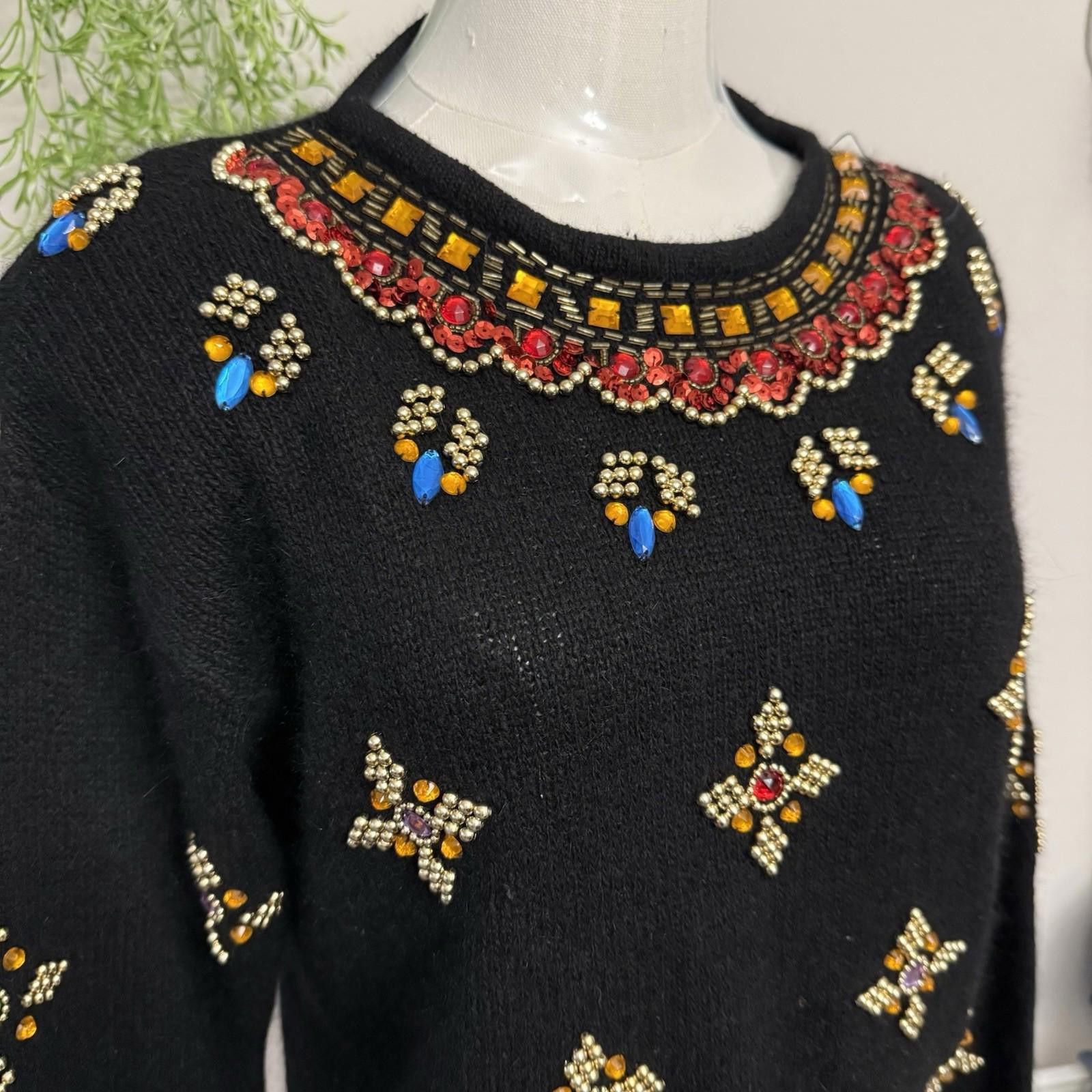 Designer Vintage 80s Diversity Beaded Silk Sweater Size L / US 10 / IT 46 - 2 Thumbnail
