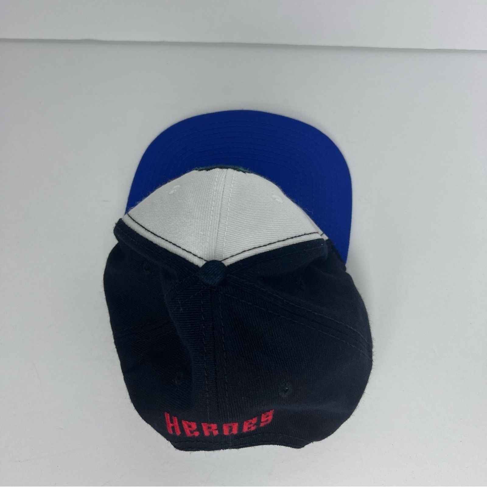 Marvel Comics Marvel Avengers Embroidered Snap Back Trucker Cap Unisex OS Size ONE SIZE - 11 Thumbnail