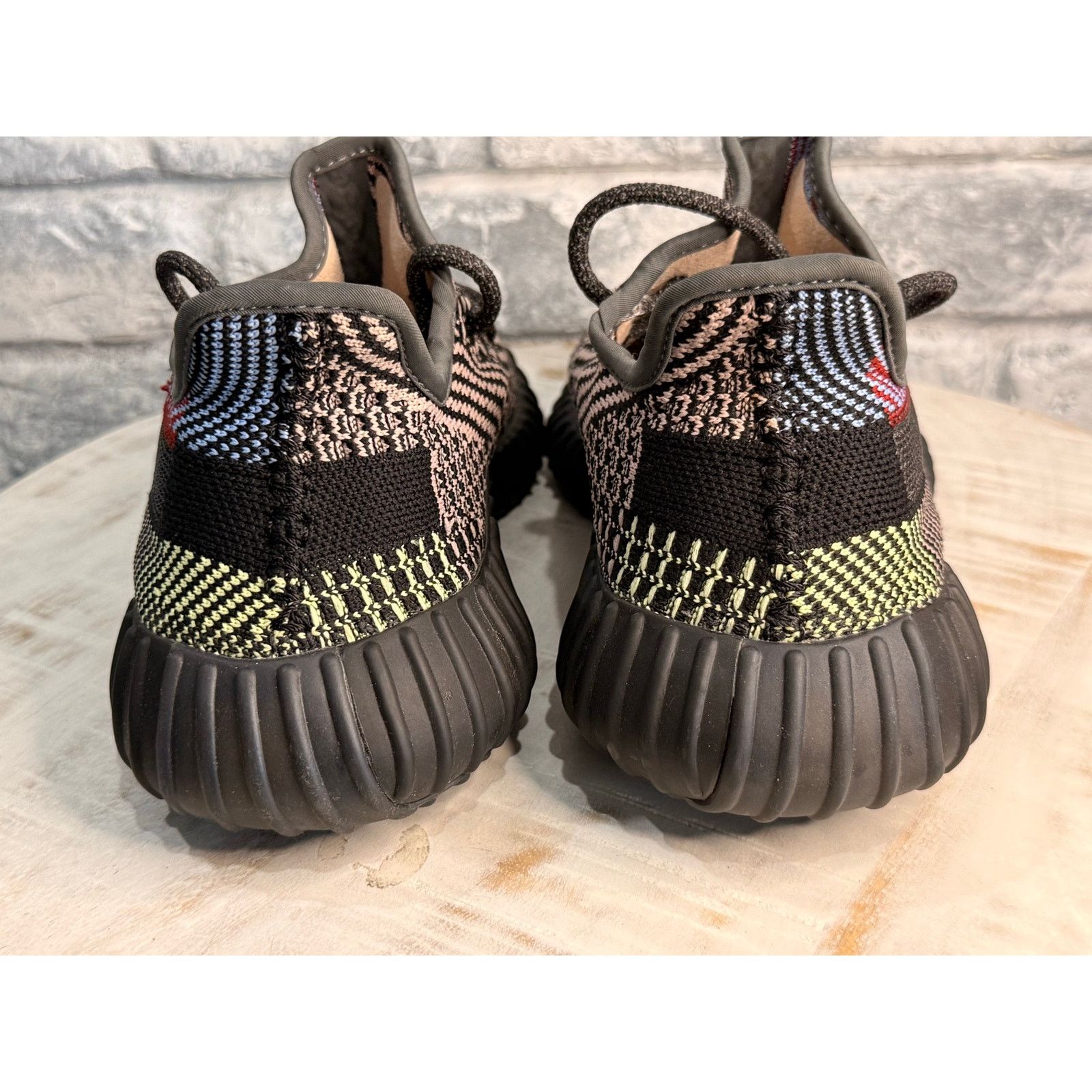 Yeezy Yeezy 350 Boost V2 Yechei Size 6.5 Size US 6.5 / EU 39-40 - 4 Thumbnail