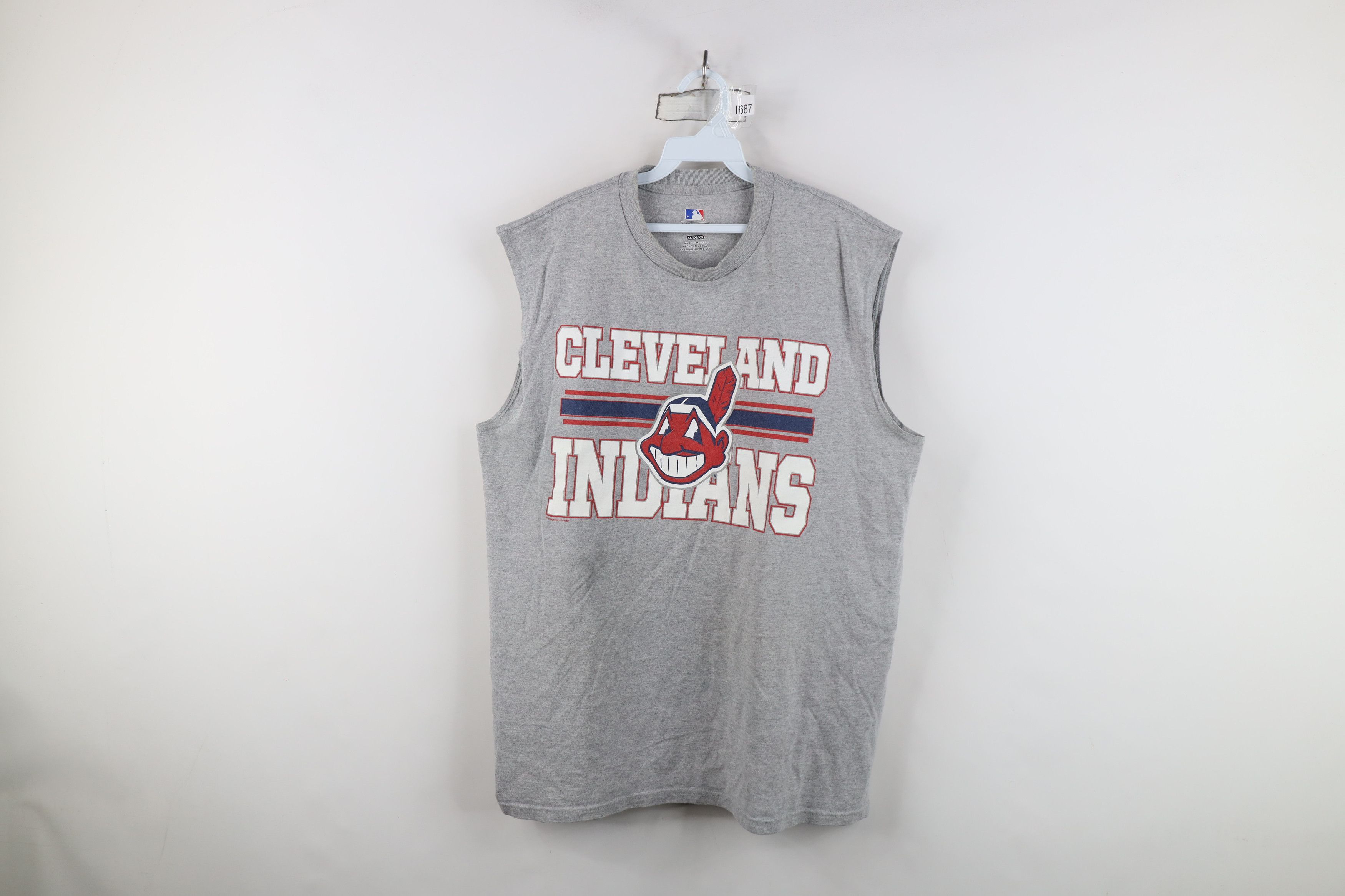 Vintage Vintage Y2K Cleveland Indians Baseball Muscle T-Shirt Gray Size US XL / EU 56 / 4 - 1 Thumbnail