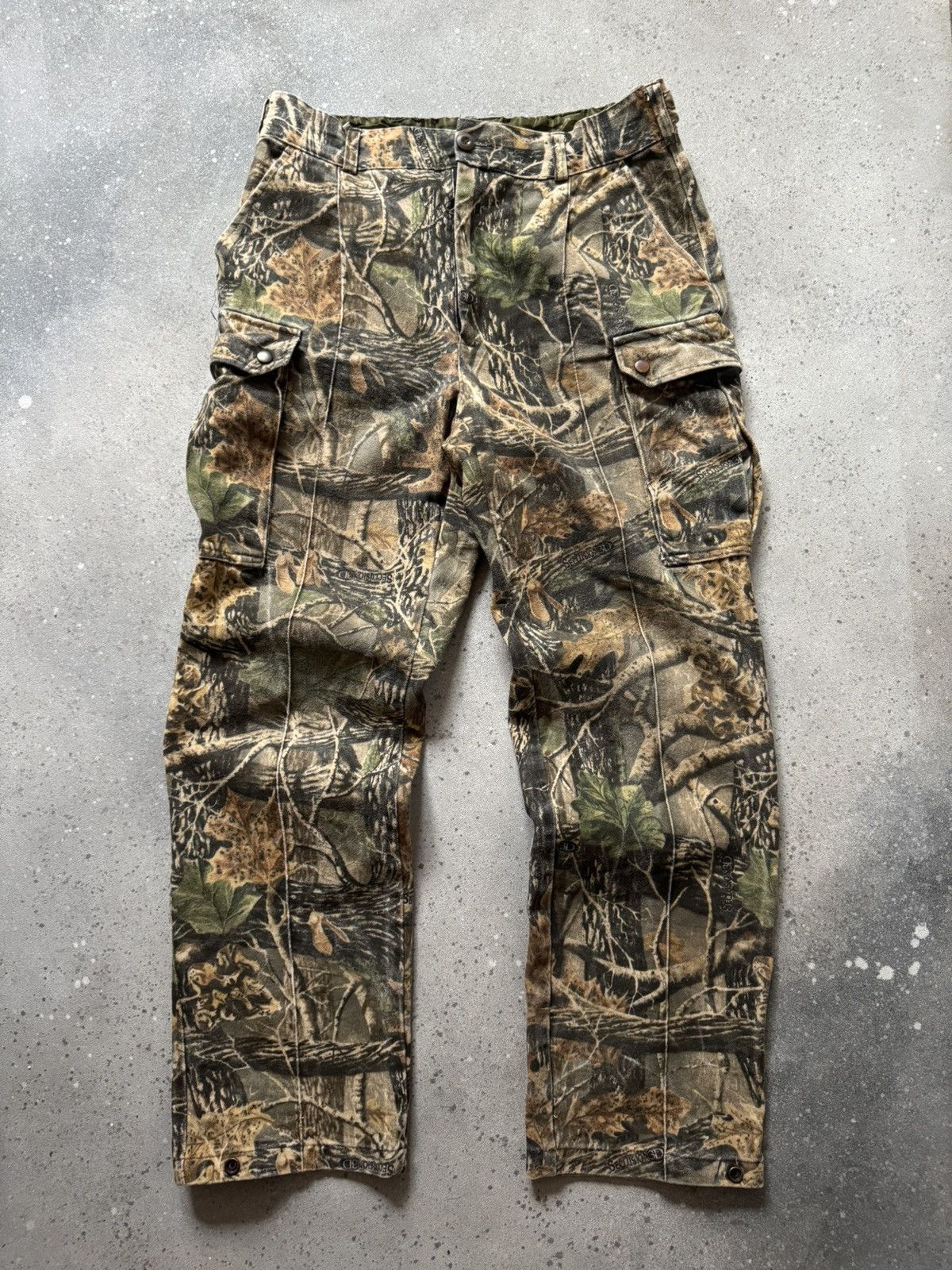 If Six Was Nine Realtree Camo Vintage Y2K Cargo Pants Size US 32 / EU 48 - 1 Thumbnail