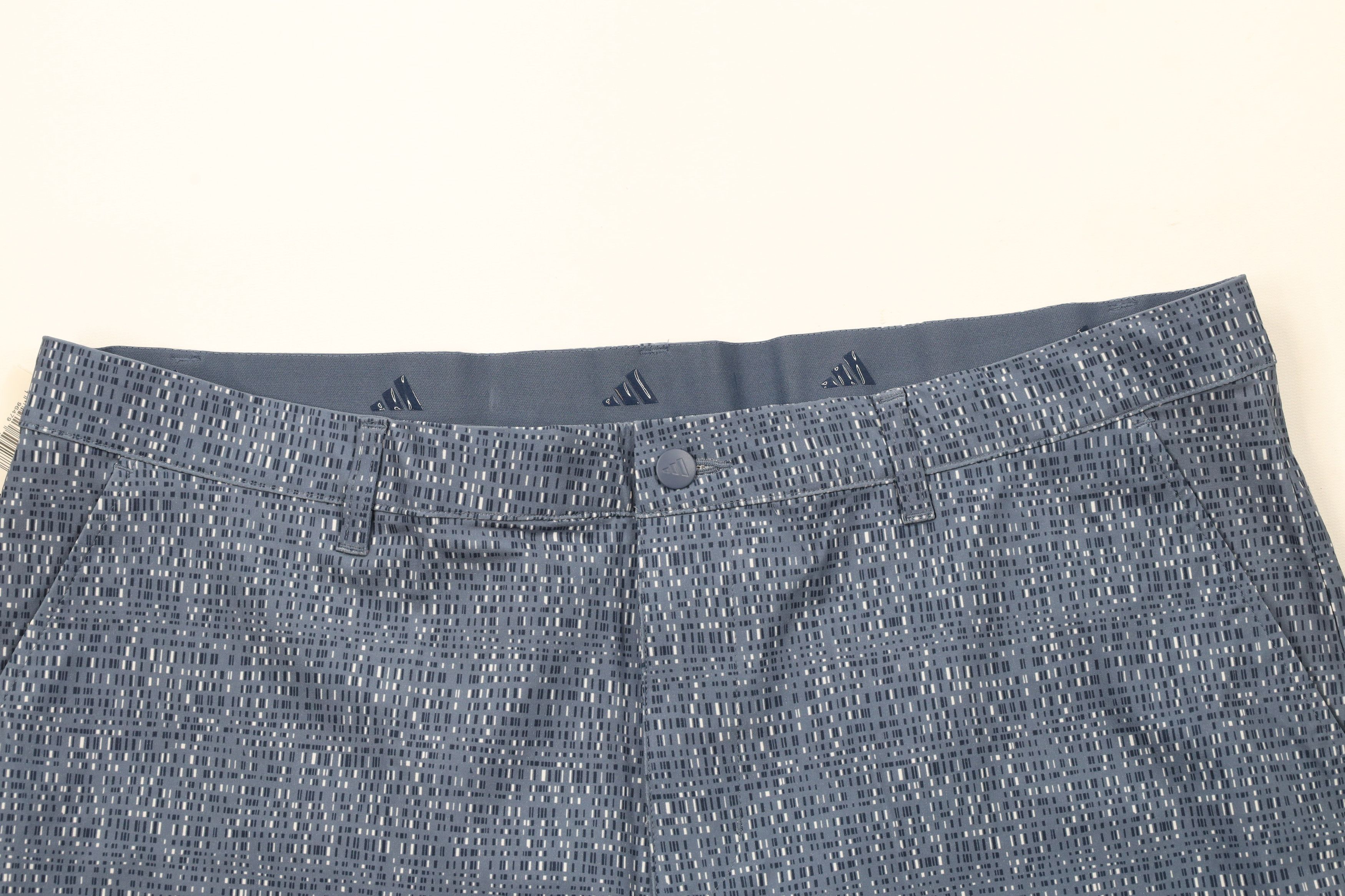 Adidas × Vintage New Adidas Stretch Geometric Golf Golfing Chino Shorts Size US 40 / EU 56 - 2 Thumbnail