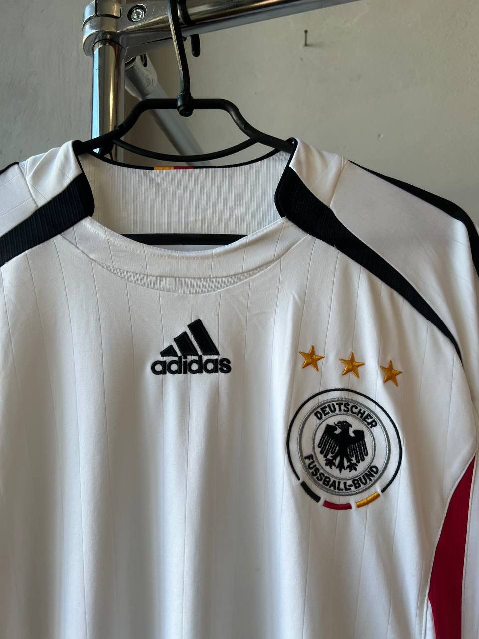 Adidas 2005/06 GERMANY TEAM HOME SOCCER JERSEY FOOTBALL SHIRT SZ L Size US L / EU 52-54 / 3 - 4 Thumbnail