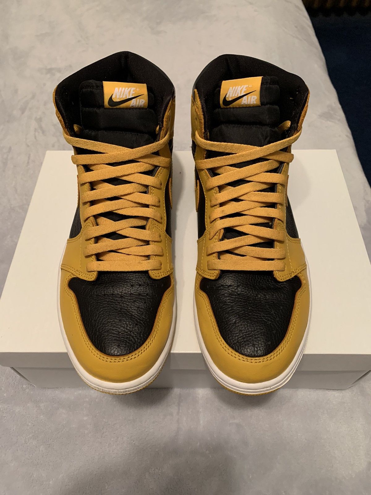 Jordan Brand Jordan 1 Retro OG High Pollen 2021 Size 10.5 Size US 10.5 / EU 43-44 - 2 Thumbnail