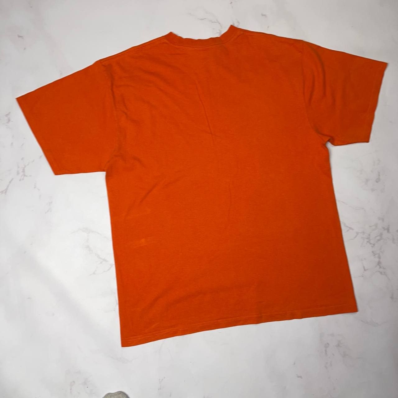 Nike Nike × Vintage Vintage Nike Big Logo T-Shirt L Size Size US L / EU 52-54 / 3 - 12 Thumbnail