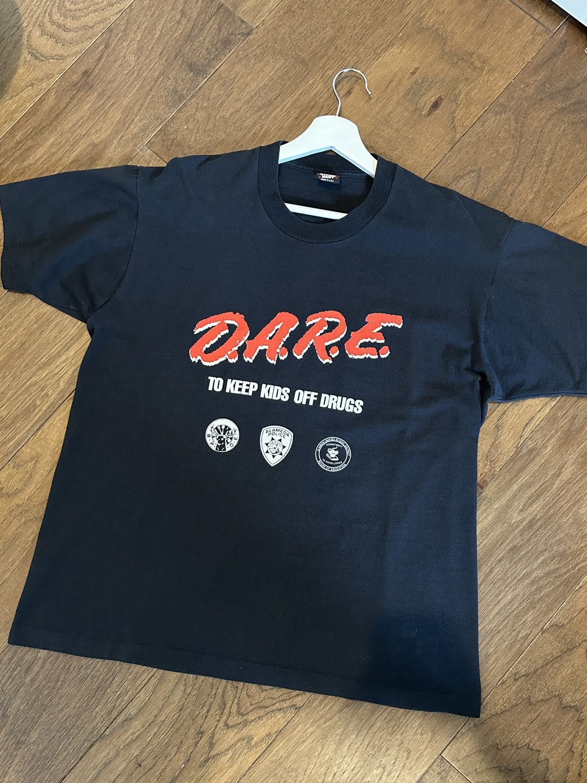 image of D A R E x Made In USA Vintage D.a.r.e. Shirt in Black, Men's (Size XL)