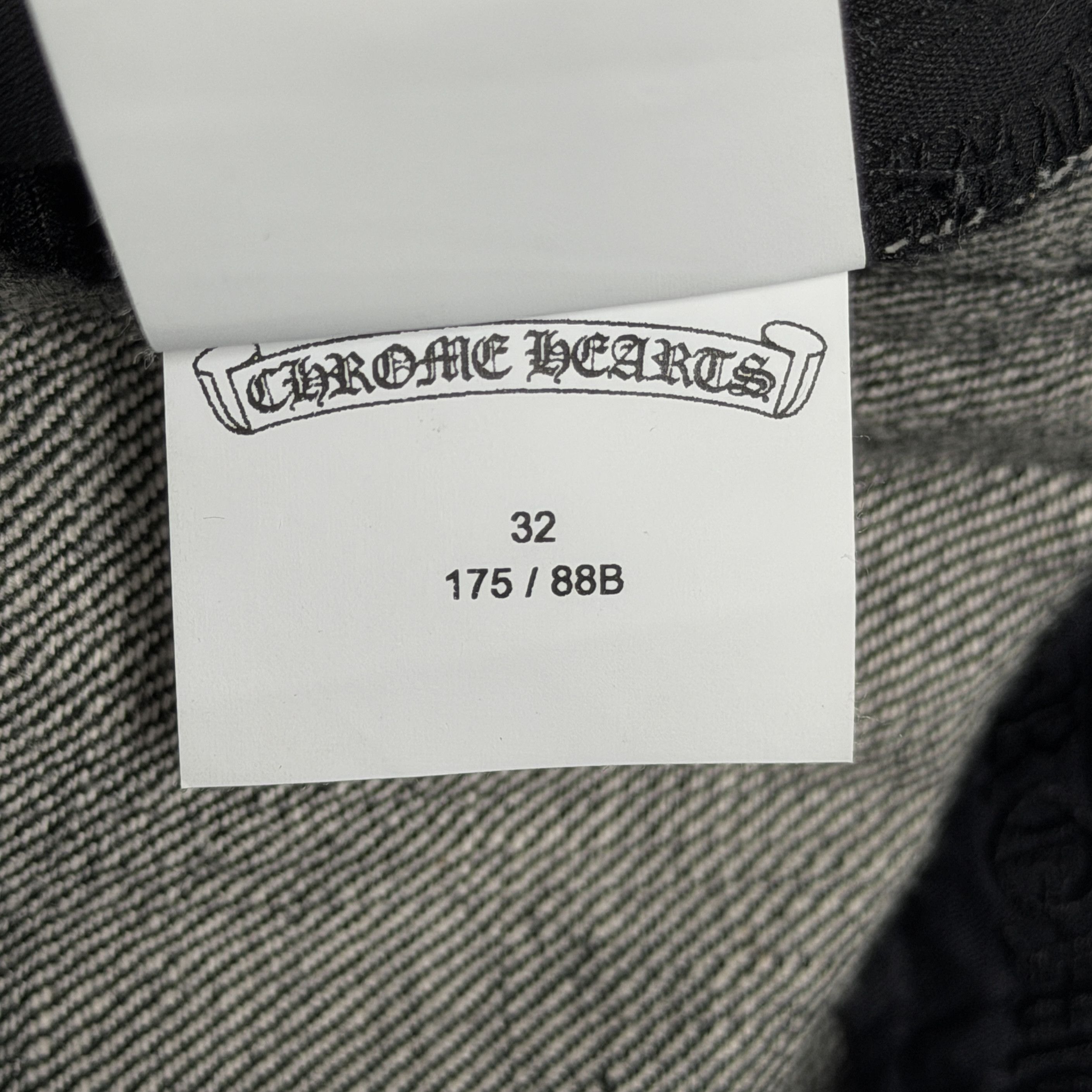 Chrome Hearts Chrome Hearts Fleur Knee Black Star Patch Jeans Size US 32 / EU 48 - 19 Thumbnail