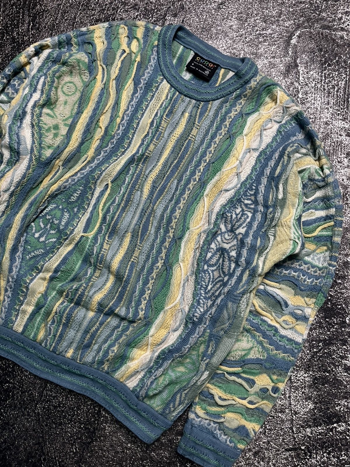 Coogi Vintage Coogi Sweater Rare Size US S / EU 44-46 / 1 - 2 Thumbnail