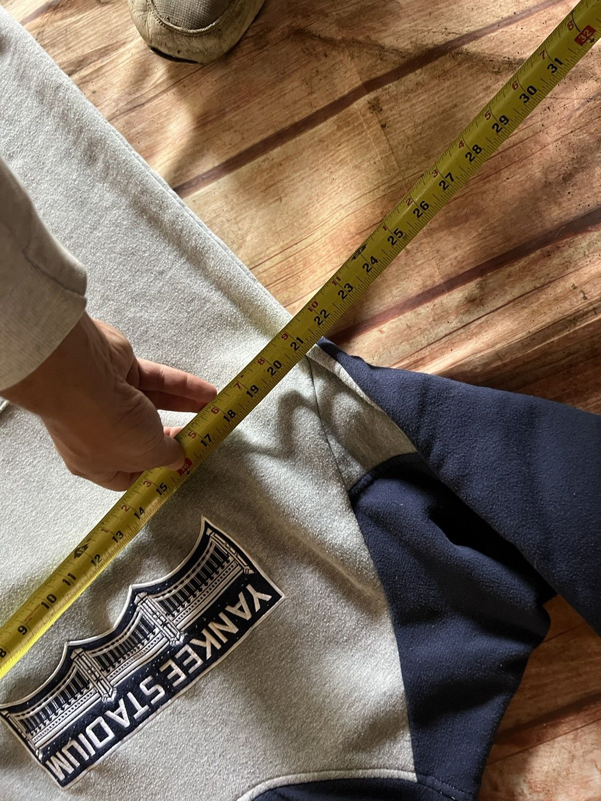 Vintage Vintage New York Yankees Hoodie Size US L / EU 52-54 / 3 - 7 Thumbnail