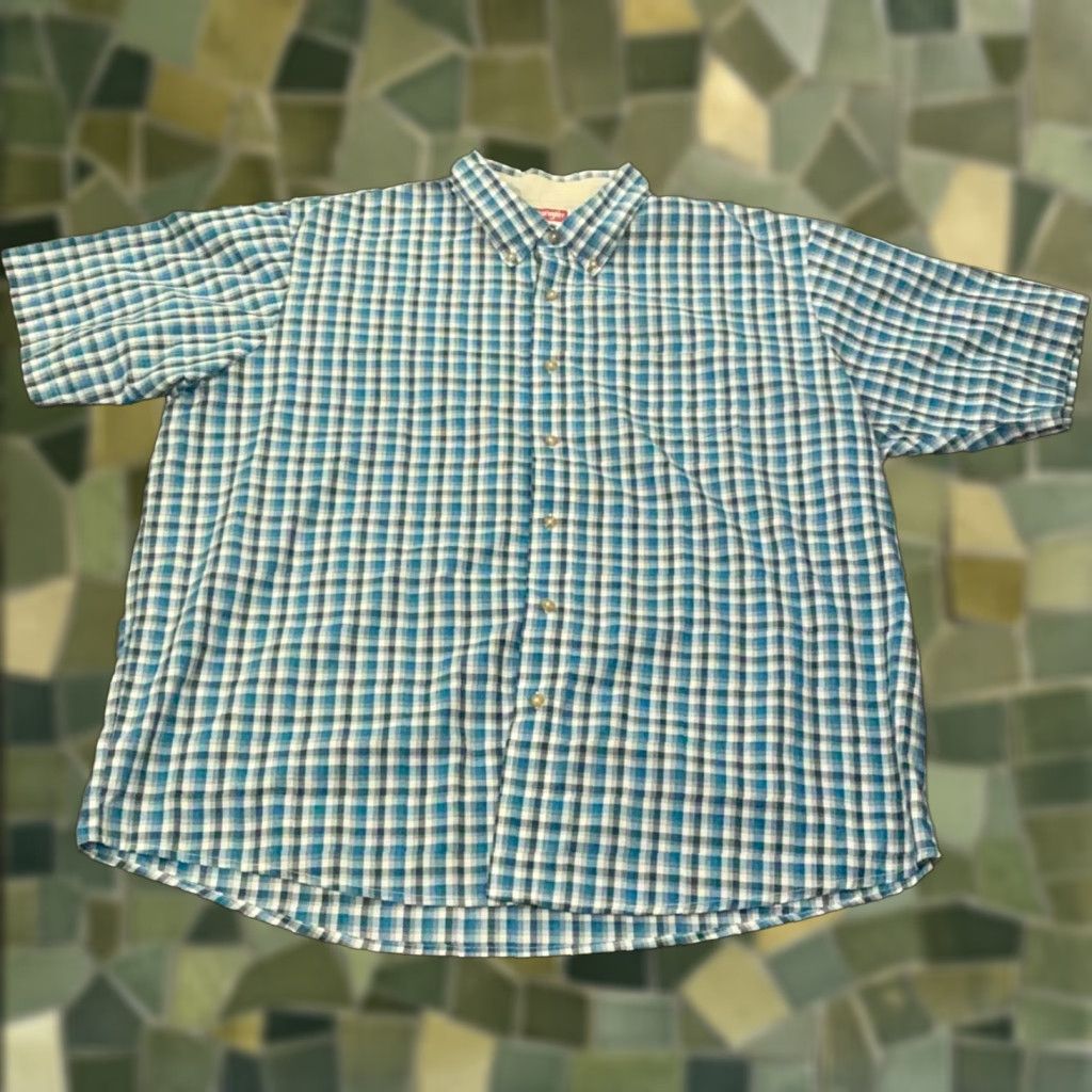 Wrangler VINTAGE Wrangler Mens Shirt 2XL Blue Plaid Button Up Short Sleeve Wrinkle Resistant Size US XXL / EU 58 / 5 - 1 Thumbnail