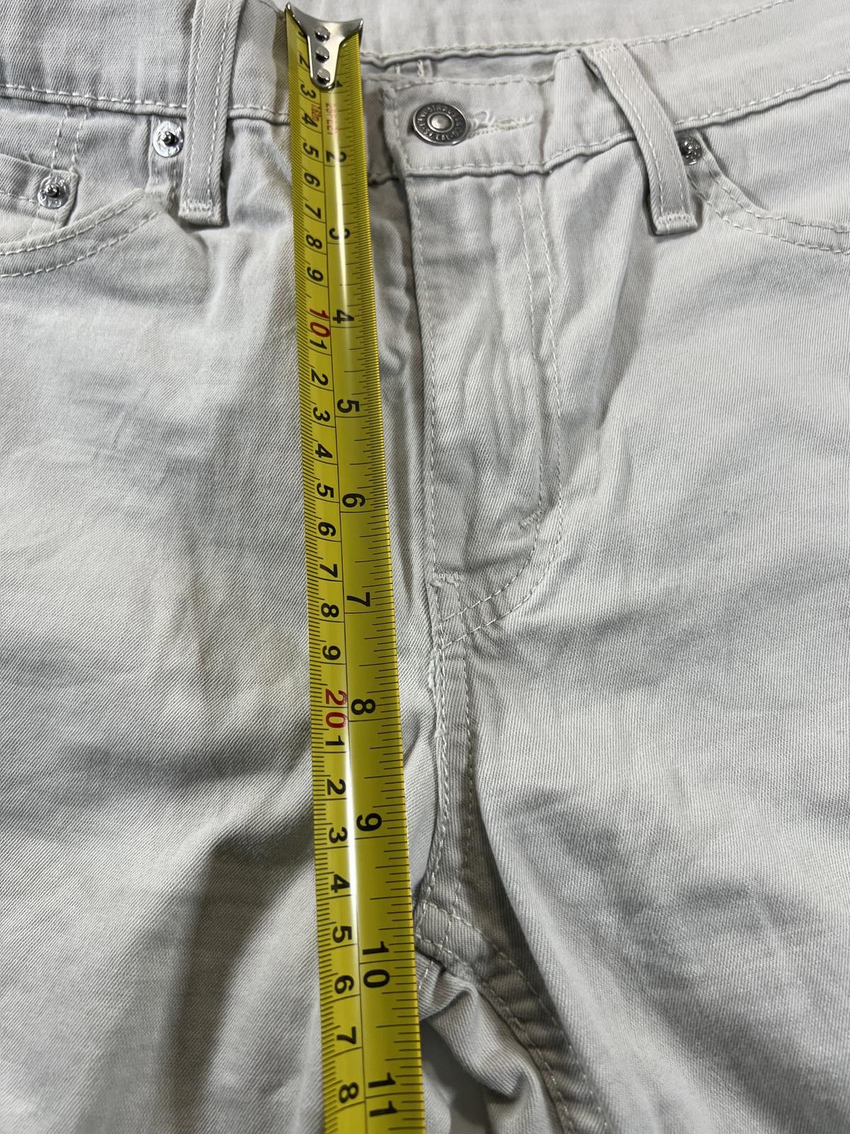 Other Vintage Levi’s 511 Men's Beige Casual Shorts 30 Size US 30 / EU 46 - 6 Thumbnail