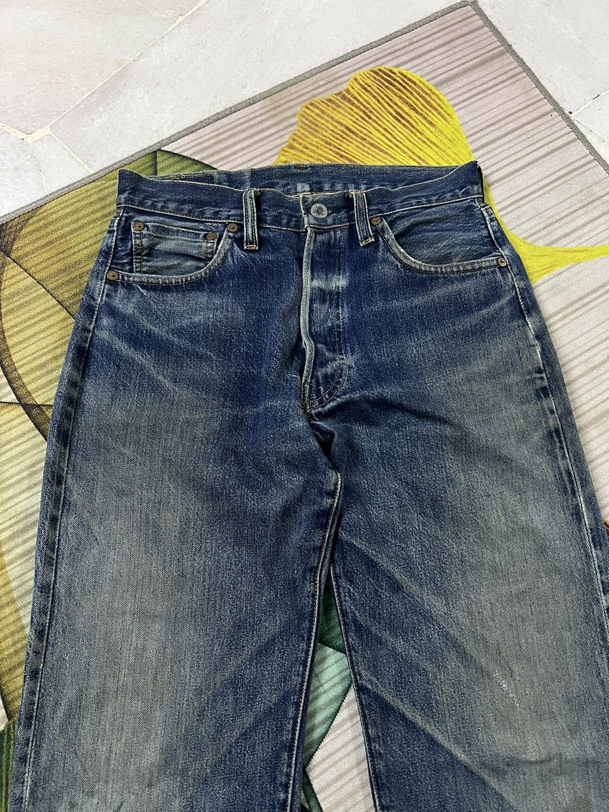 Levi's VINTAGE LEVIS 501 BIG E DISTRESSED JEANS Size US 28 / EU 44 - 5 Thumbnail