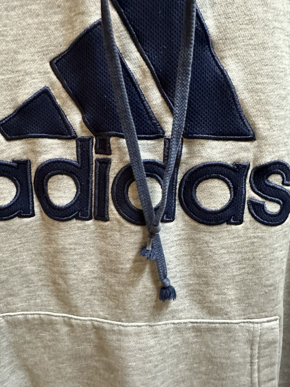 Adidas Adidas Logo Hoodie Medium Size US M / EU 48-50 / 2 - 5 Thumbnail