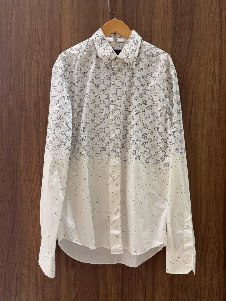 Louis Vuitton Louis Vuitton Monogrammed shirt Size US XS / EU 42 / 0 - 1 Thumbnail