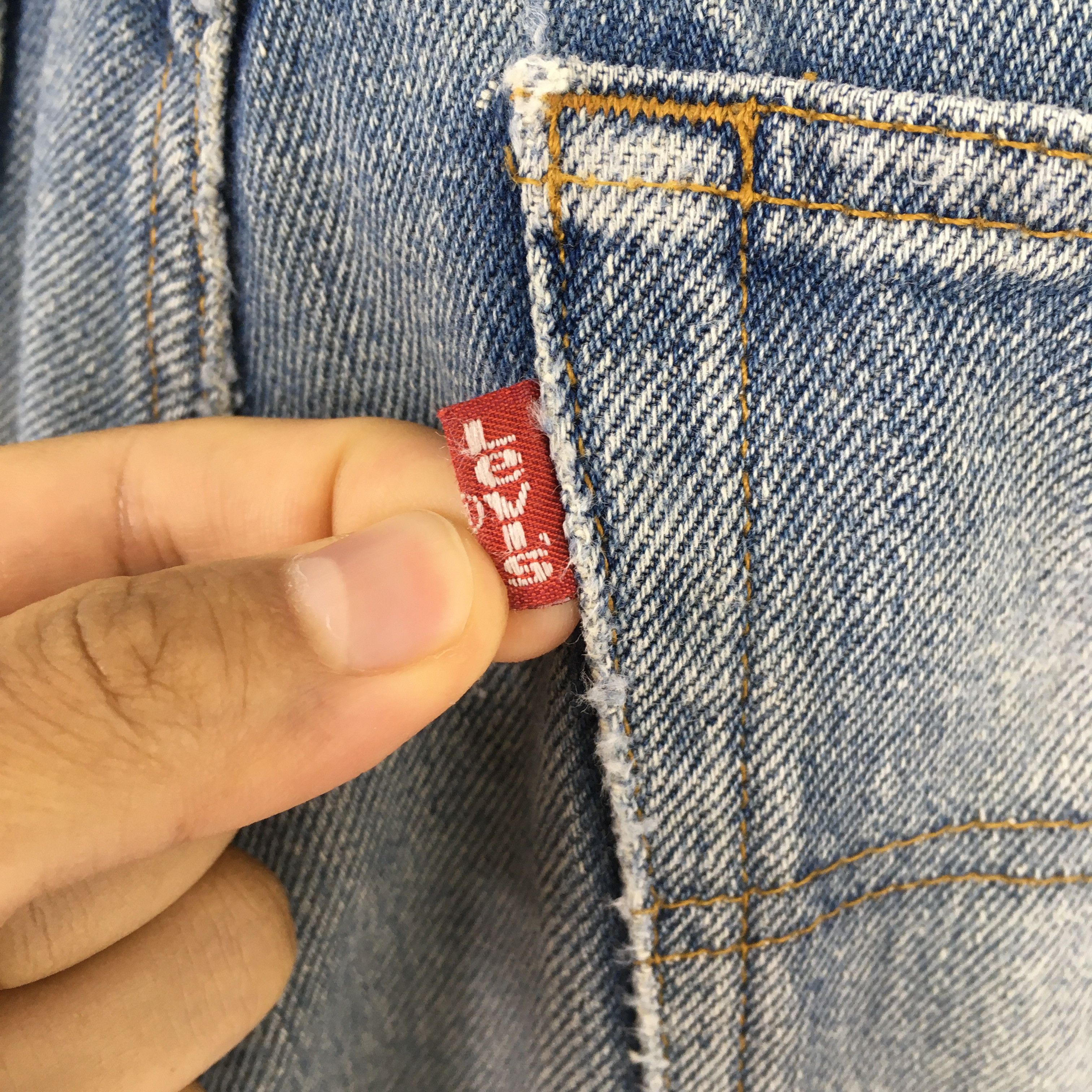Levi's Size 30x31 Vintage 90s Levi's 501 Faded Blue Jeans S322 Size US 30 / EU 46 - 12 Thumbnail