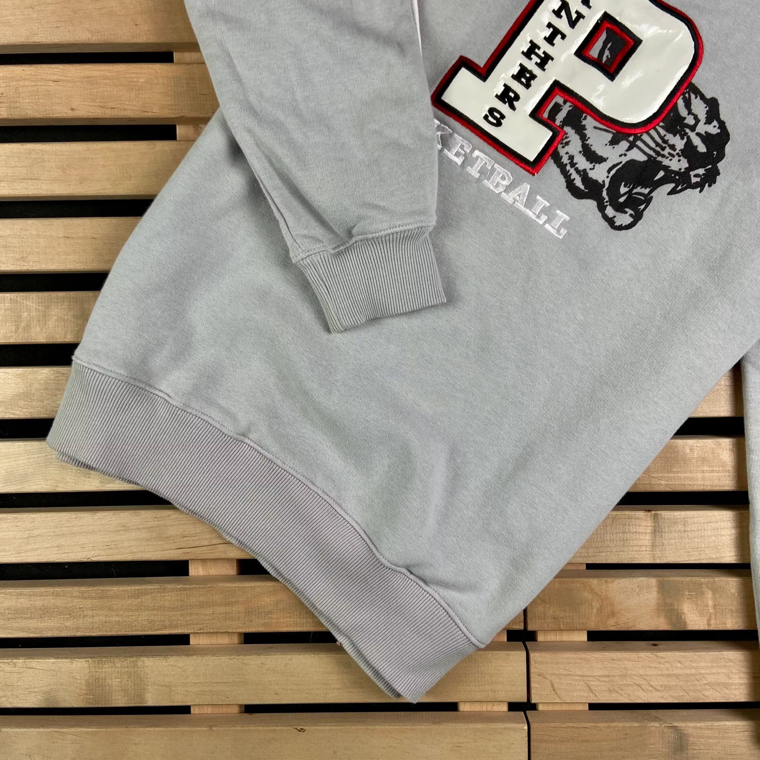 Vintage Mens Sweatshirt Panthers Basketball Vintage Size S Size US S / EU 44-46 / 1 - 3 Thumbnail