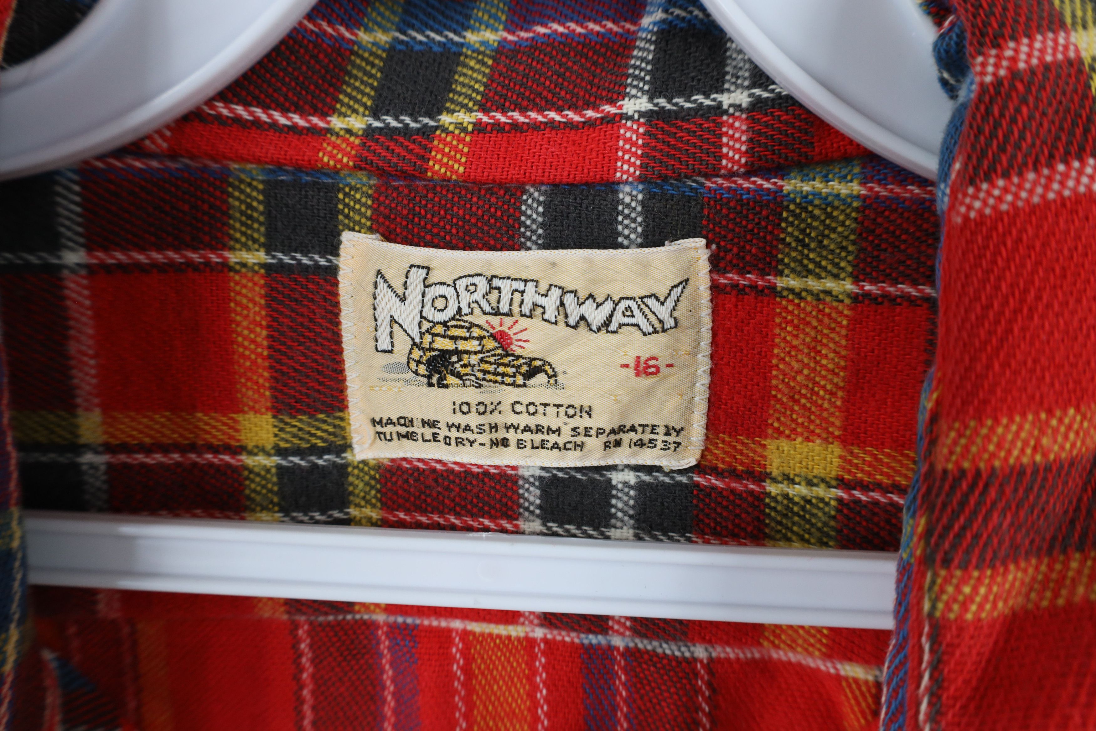 Vintage Vintage 70s Streetwear Collared Button Shirt Plaid USA Size US M / EU 48-50 / 2 - 11 Thumbnail