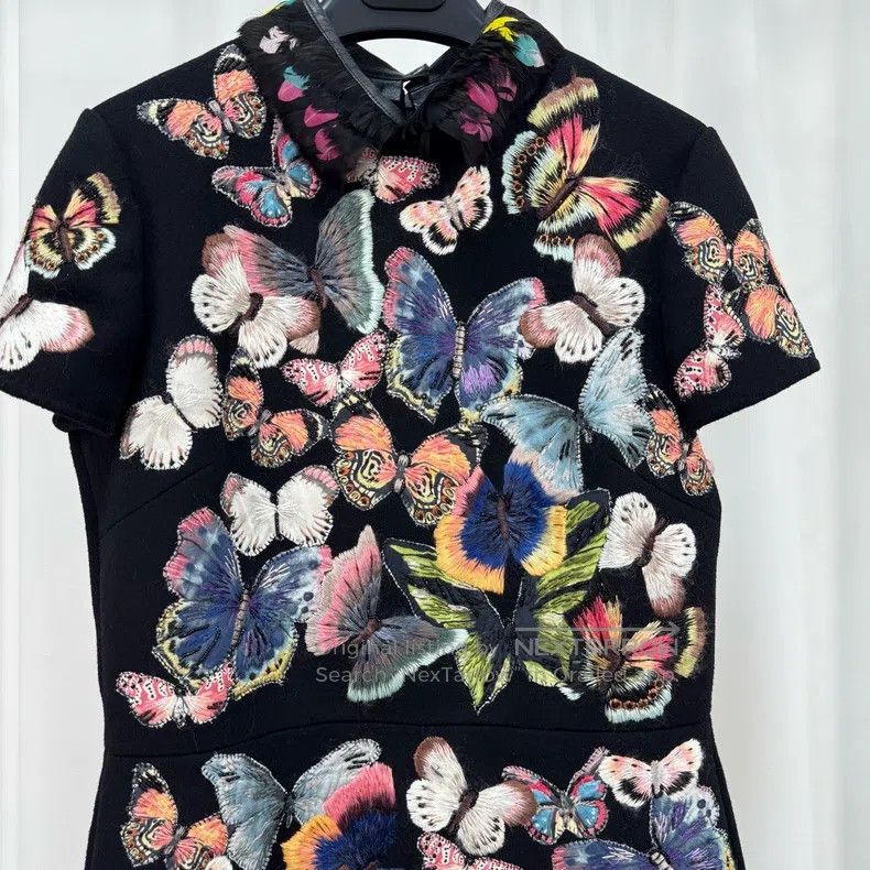 Valentino Valentino Heavy work embroidered butterfly nail bead wool Size M / US 6-8 / IT 42-44 - 3 Thumbnail