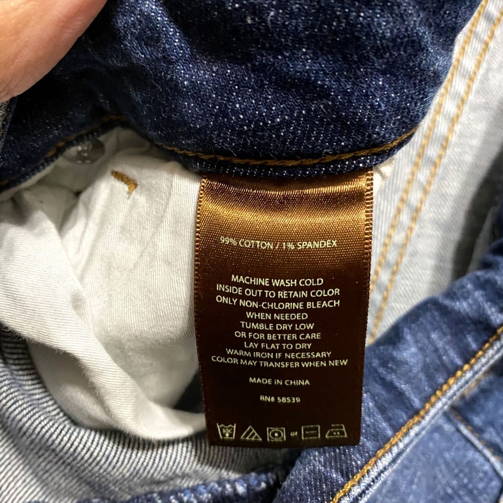 Vintage KUT from the Kloth Jeans Women sz 10 Blue Denim Medium Wash Distressed Mid Rise Jeans Womens Regular 5-Pocket Design Distressed Stretch Size 32" / US 10 / IT 46 - 4 Thumbnail