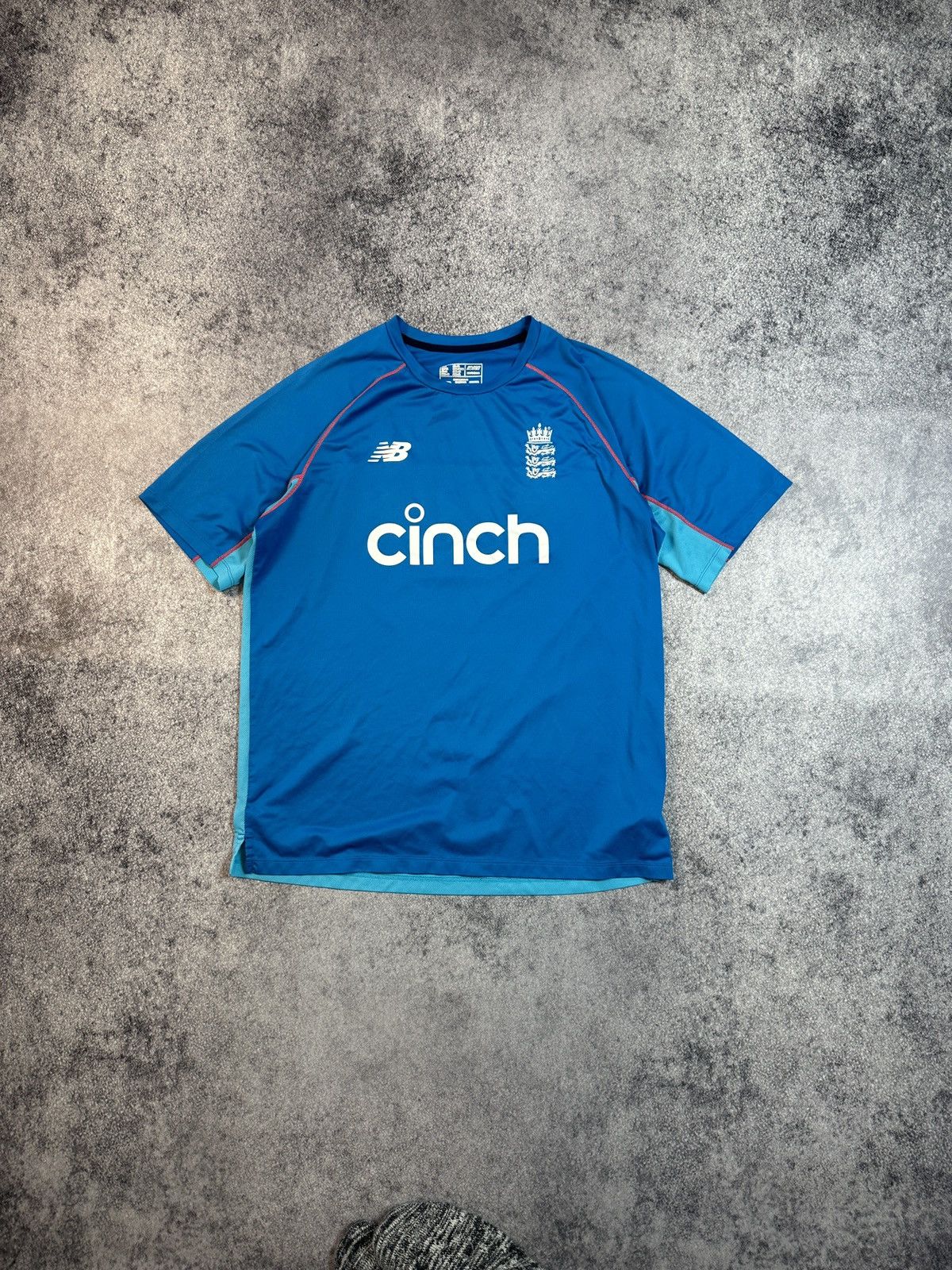 New Balance × Vintage New Balance Engalnd Cricket Jersey Sportswear XL Casual Size US XL / EU 56 / 4 - 1 Thumbnail
