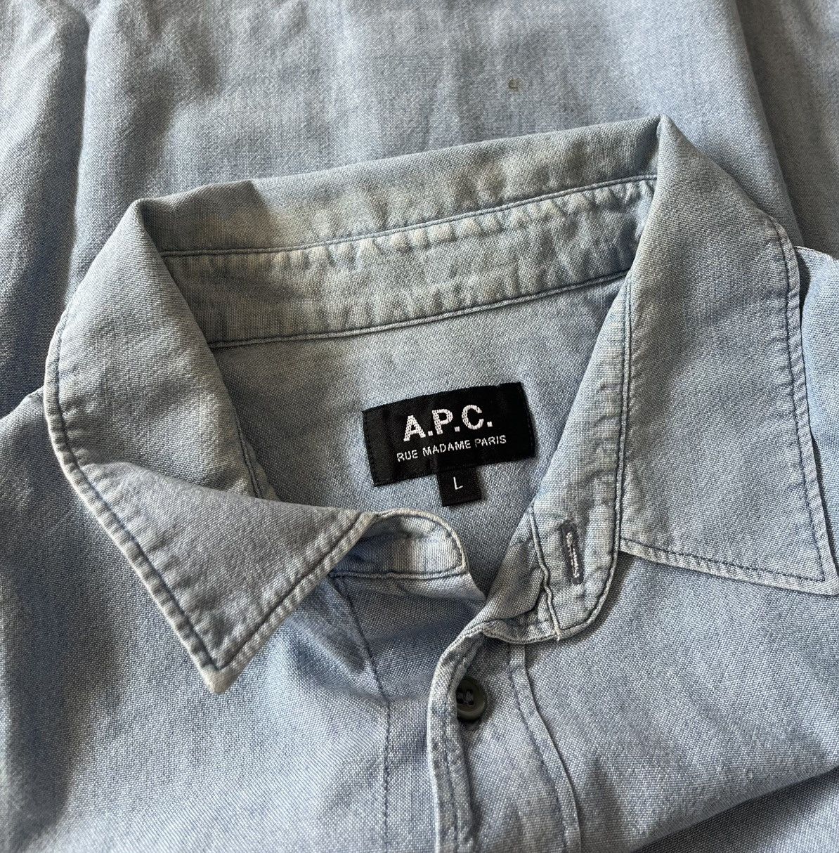 A.P.C. Vintage A.P.C chambray denim washed button up shirt Size US L / EU 52-54 / 3 - 6 Thumbnail