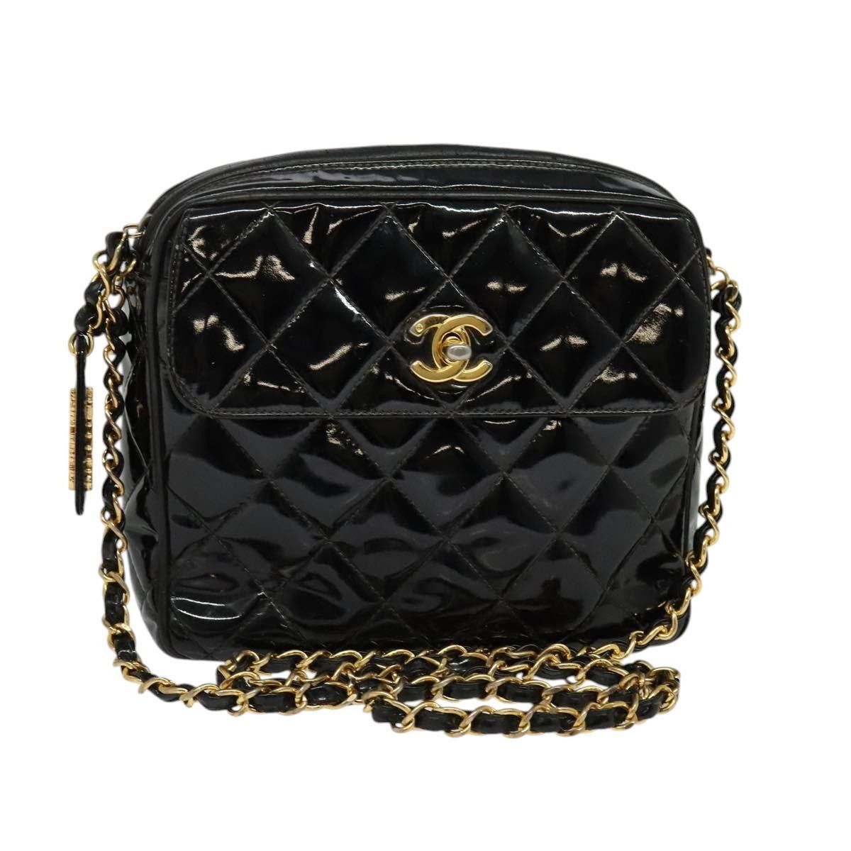 Chanel Chanel Vintage Square Front Pocket Camera Bag Quilted Patent Size ONE SIZE - 1 Thumbnail