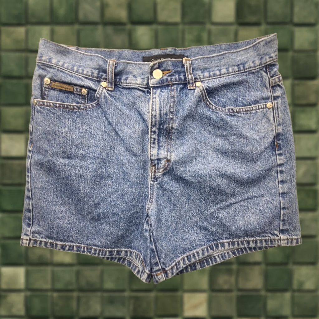 Calvin Klein Calvin Klein Mom Shorts Womens 12 Blue Denim High Rise 90s Y2K Cotton Casual Denim Shorts Womens 90s Mens? Size 34" / US 12 / IT 48 - 1 Thumbnail