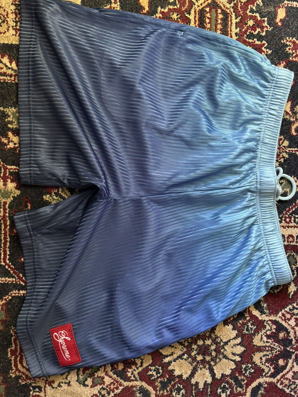 Supreme Supreme Gradient Mesh Stripe Short Size US 31 - 1 Thumbnail